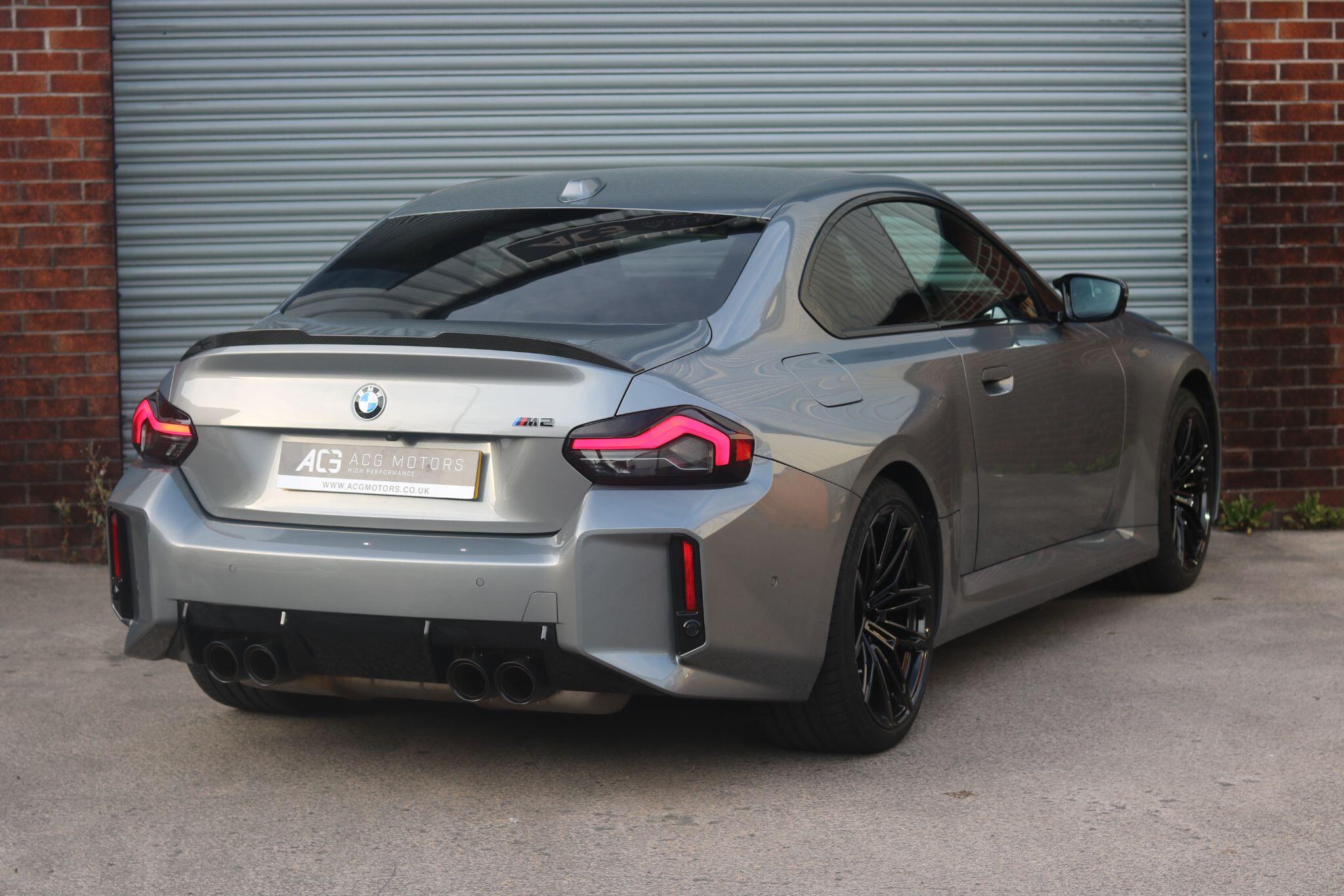 BMW M2 view 5