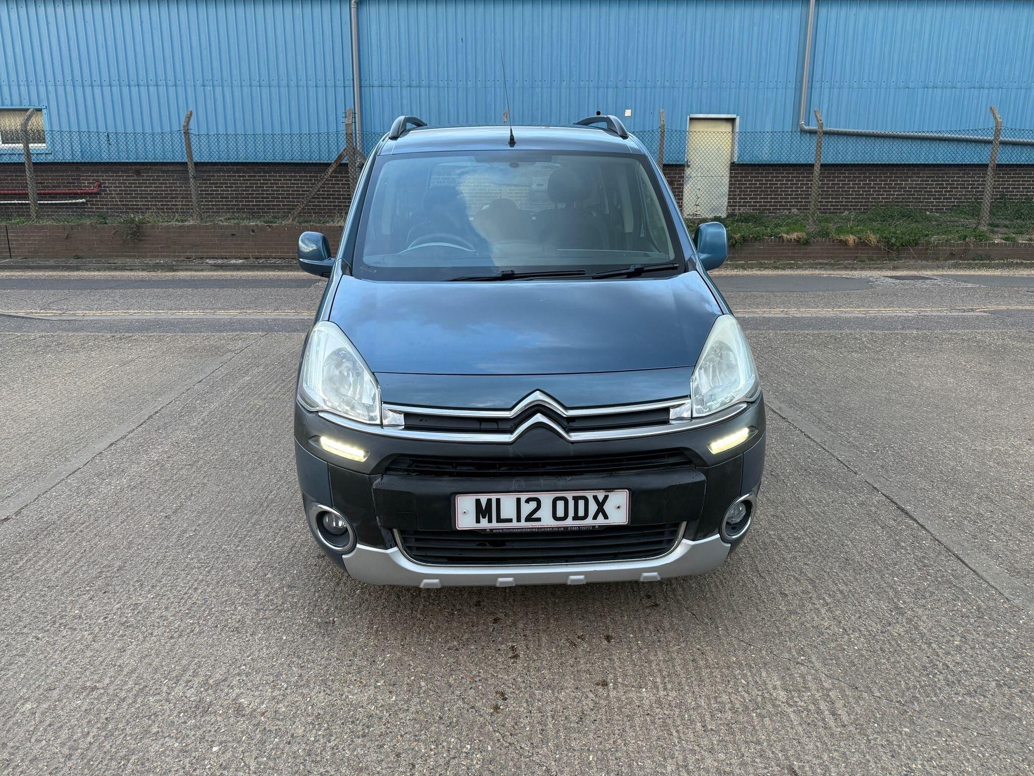 Citroen Berlingo view 2