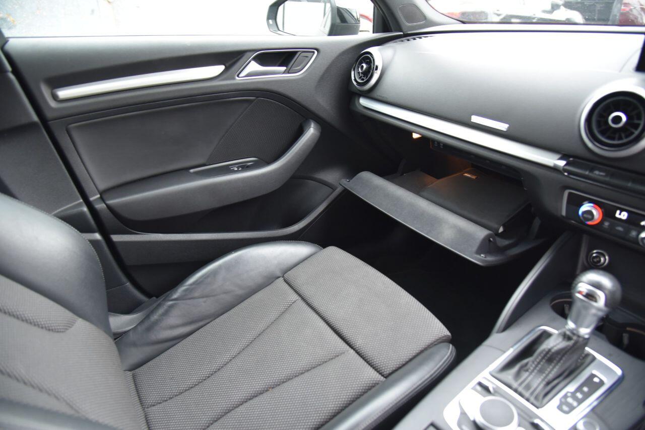 Audi A3 view 51