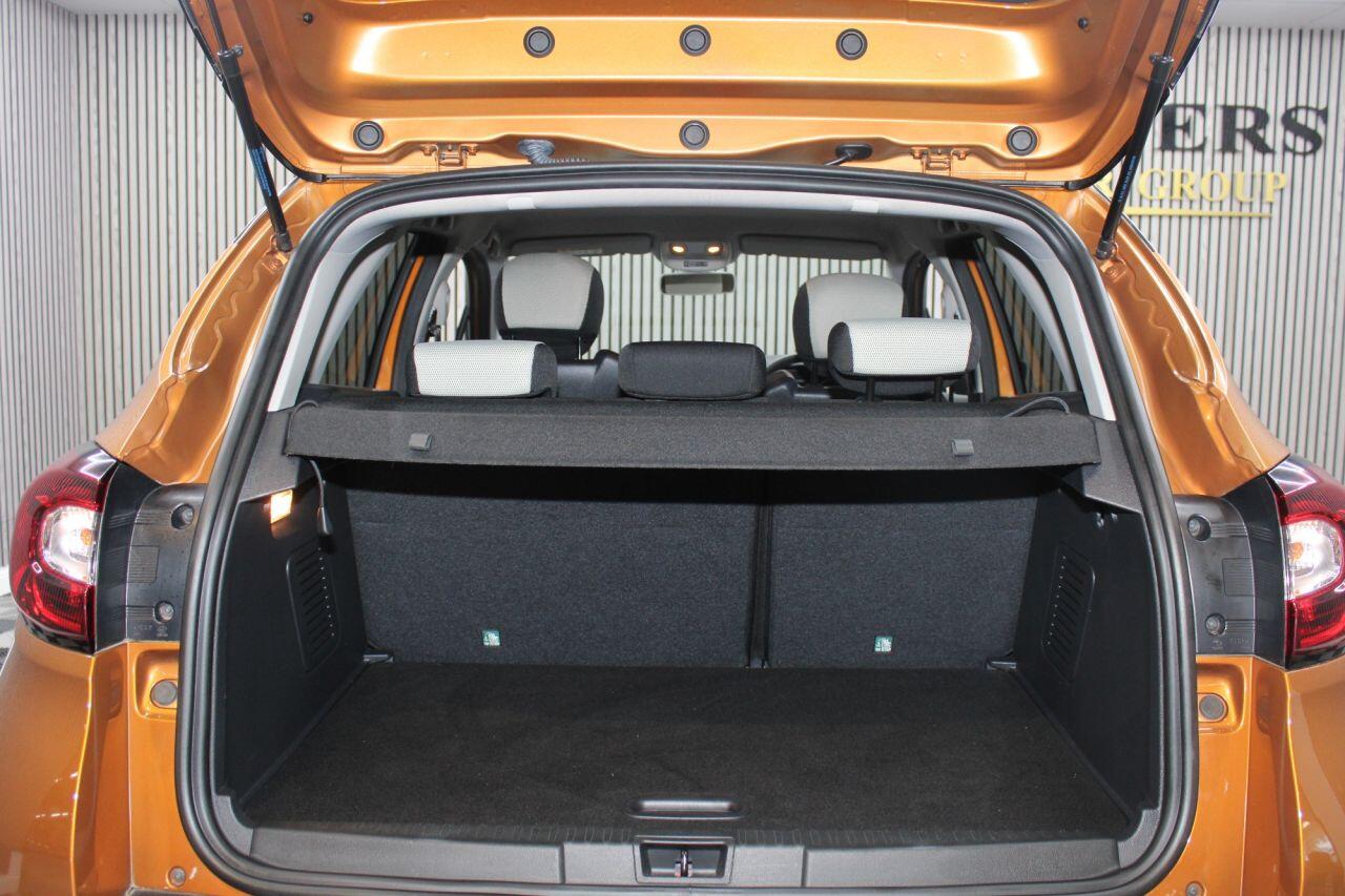 Renault Captur view 18
