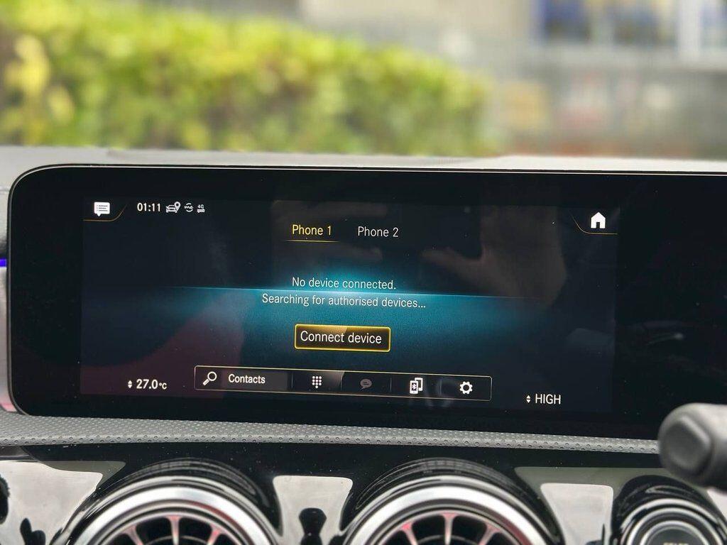 Mercedes-Benz Cla view 52