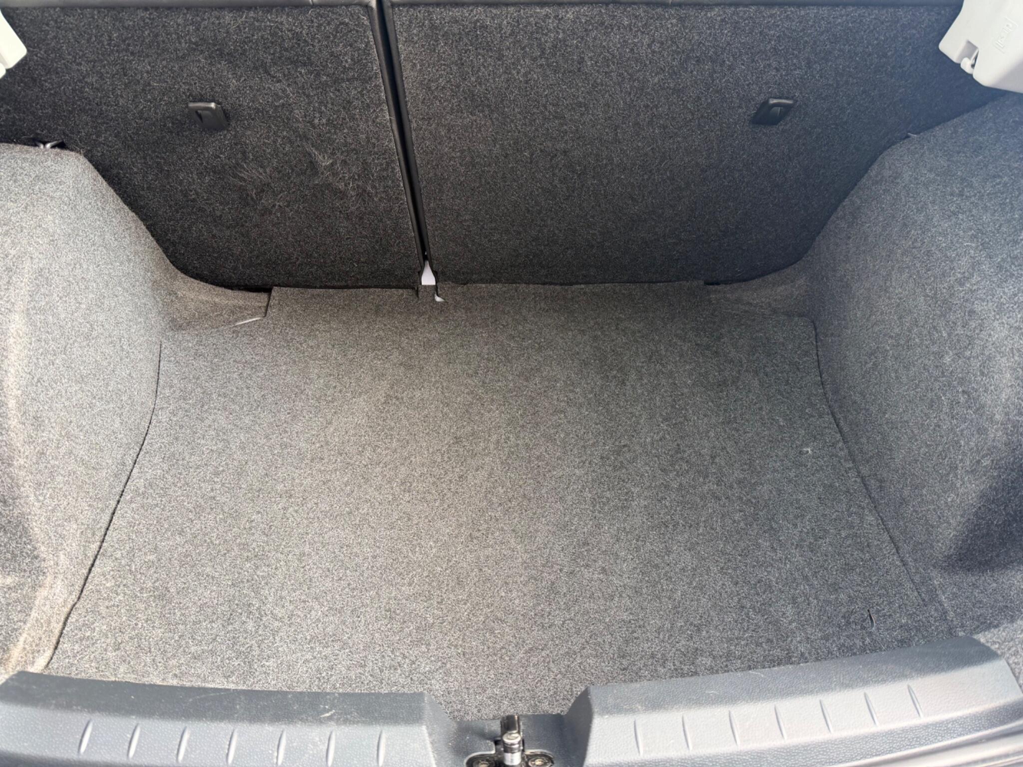 Seat Ibiza view 21