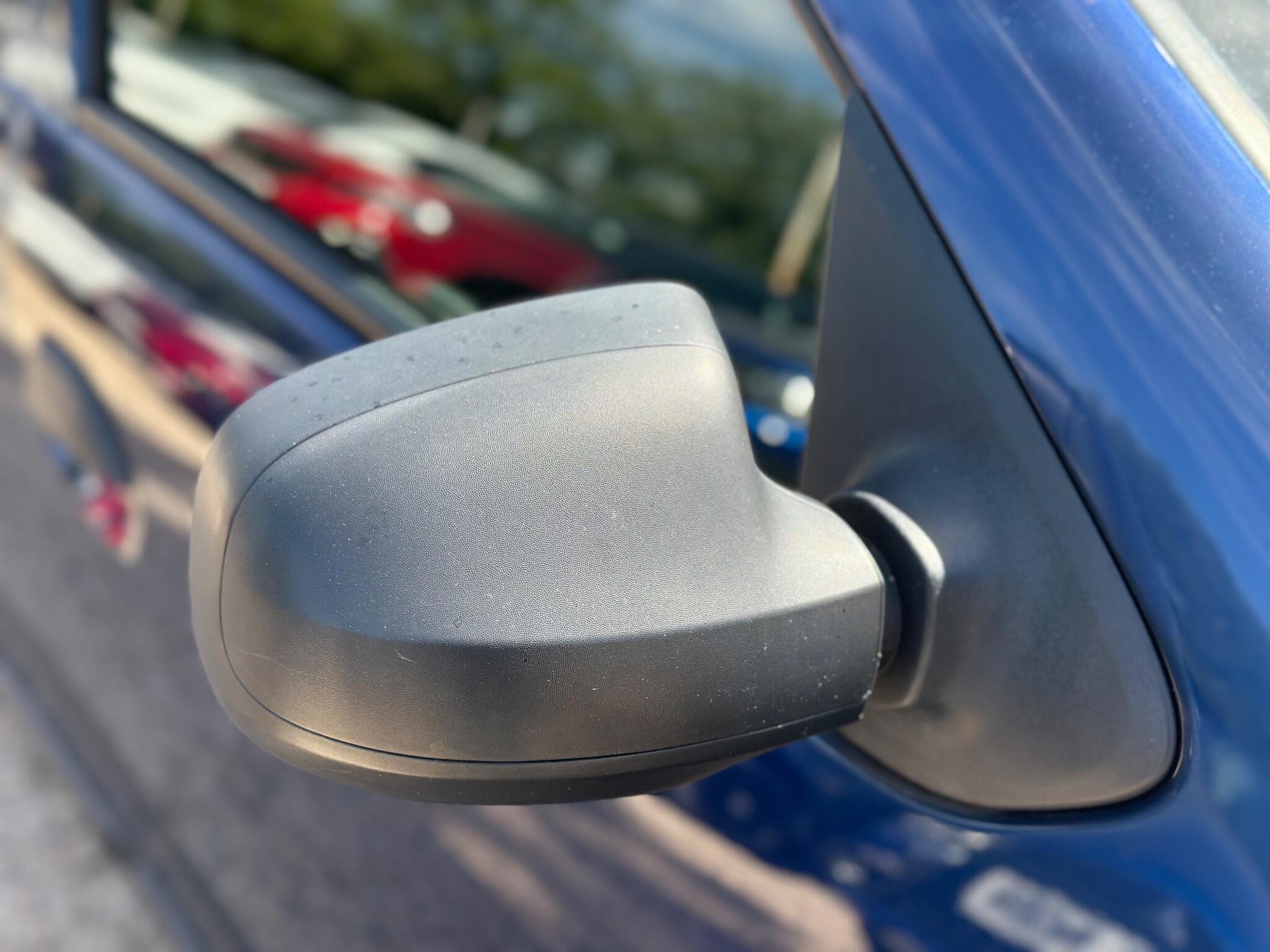 Dacia Logan MCV view 21