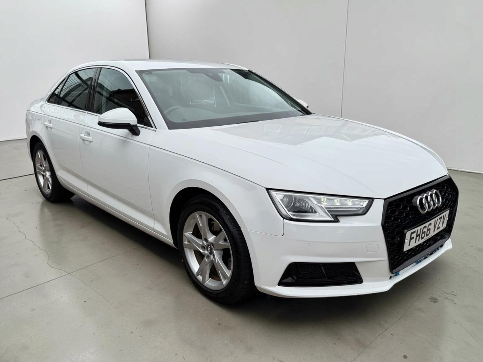 Audi A4 view 8