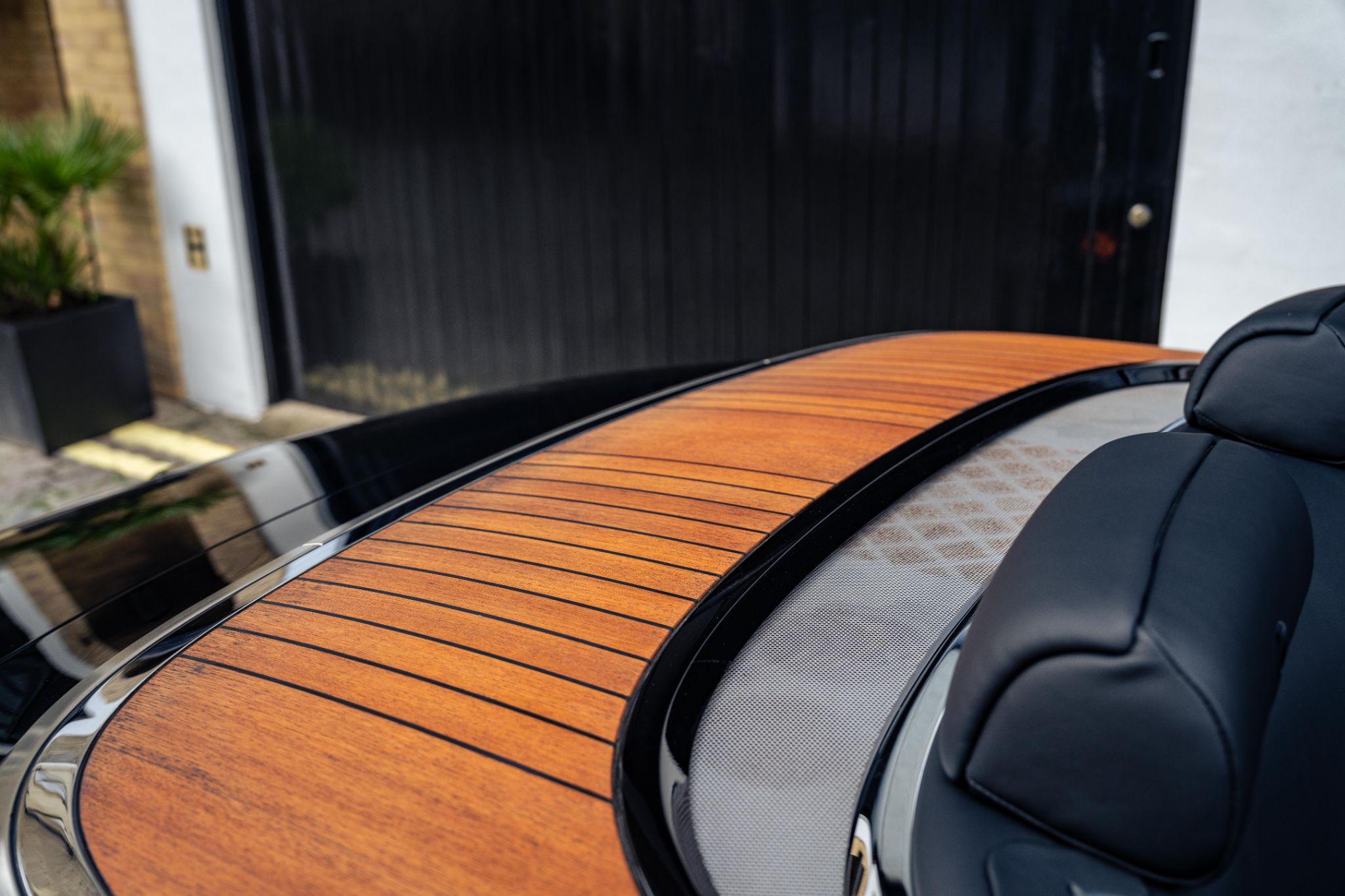 Rolls-Royce Phantom view 66