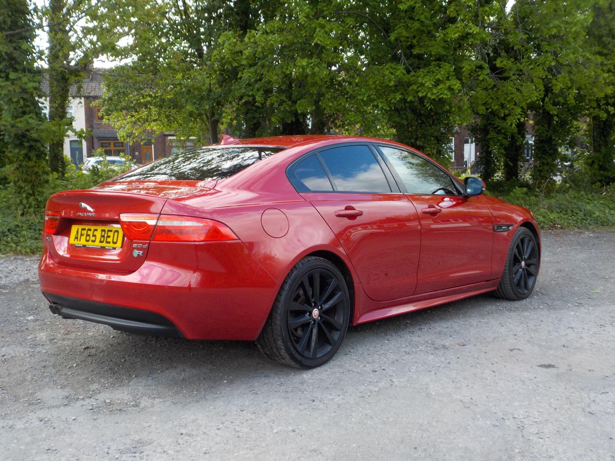 Jaguar XE 2.0d R-Sport Auto Euro 6 (s/s) 4dr