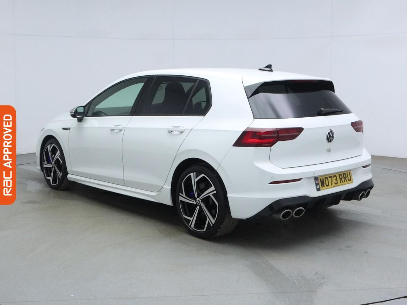 Volkswagen Golf view 4