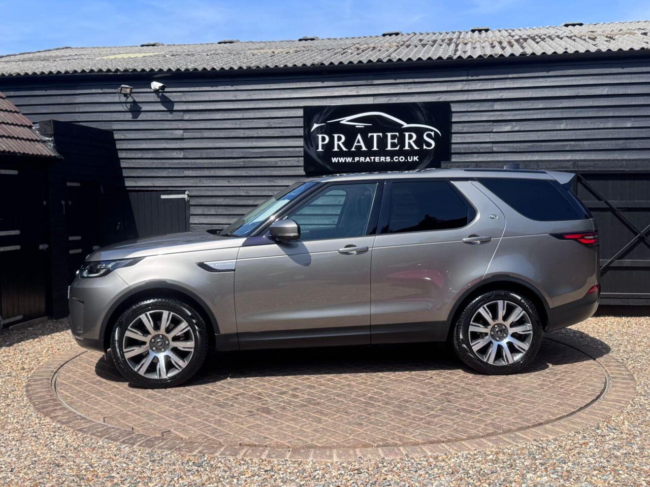 Land Rover Discovery view 9