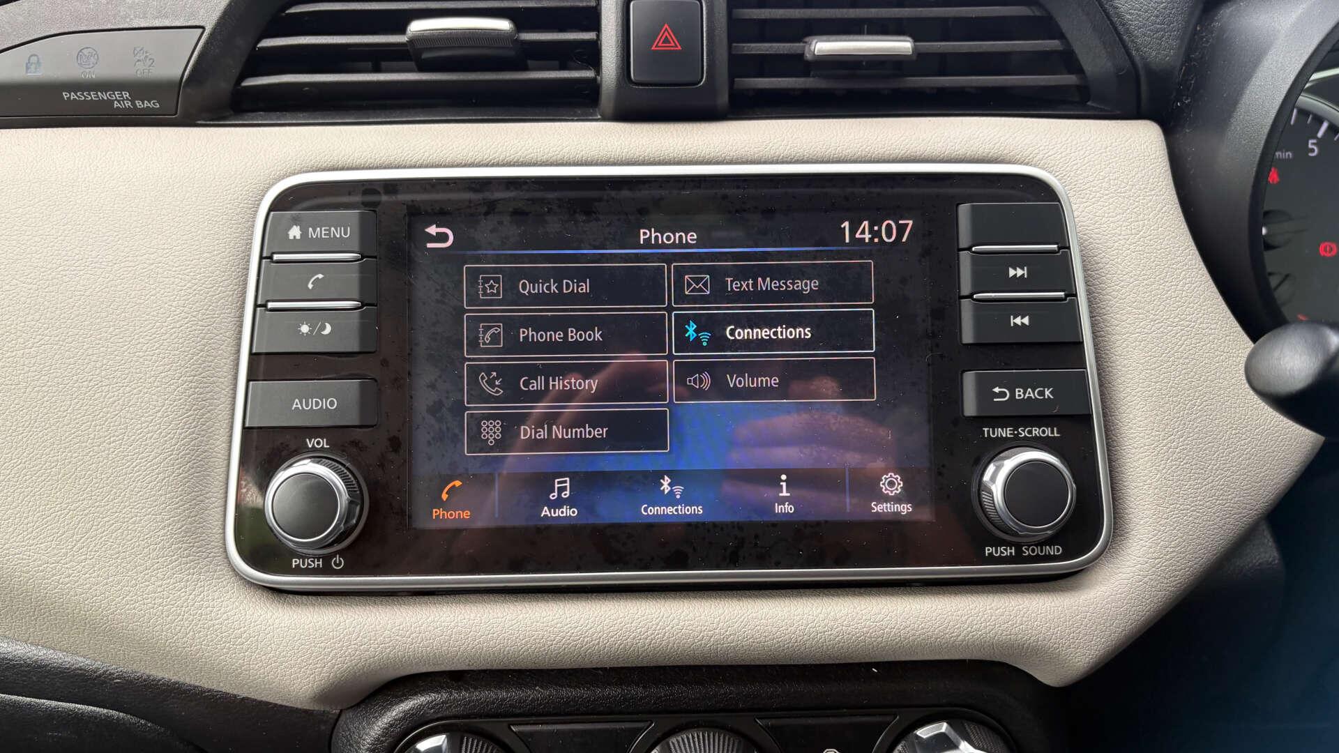 Nissan Micra view 24