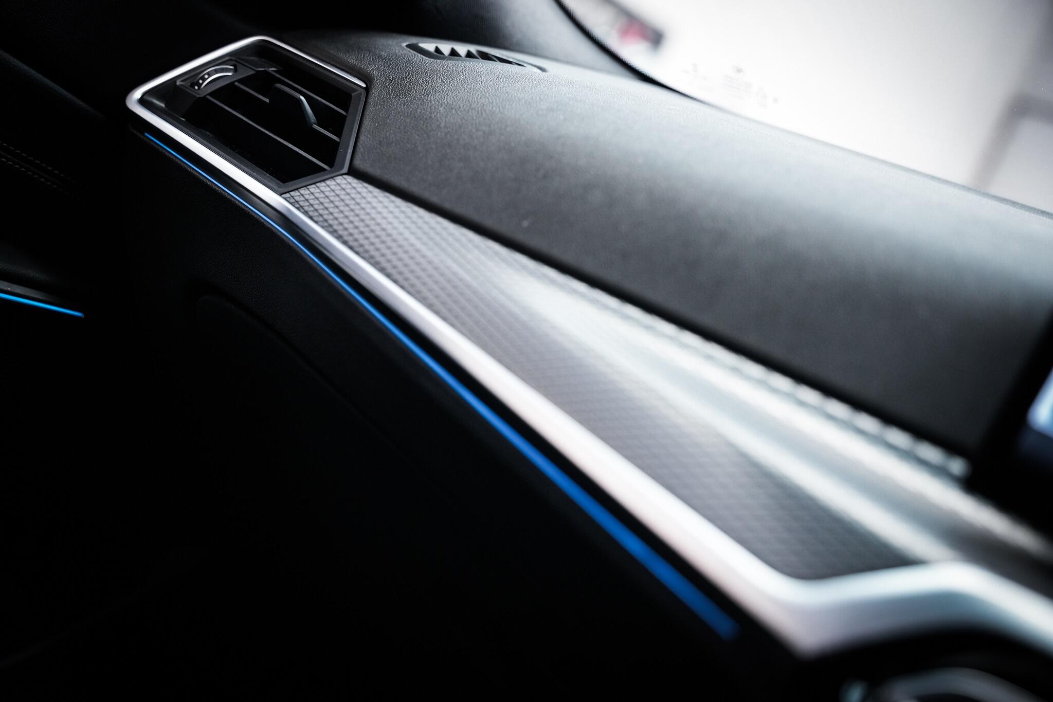 BMW 3 Series view 53
