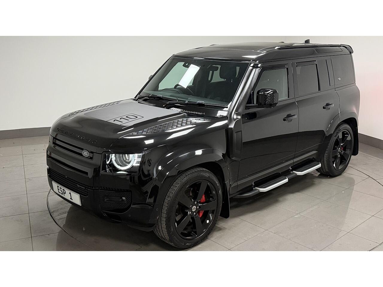 Land Rover Defender view 12