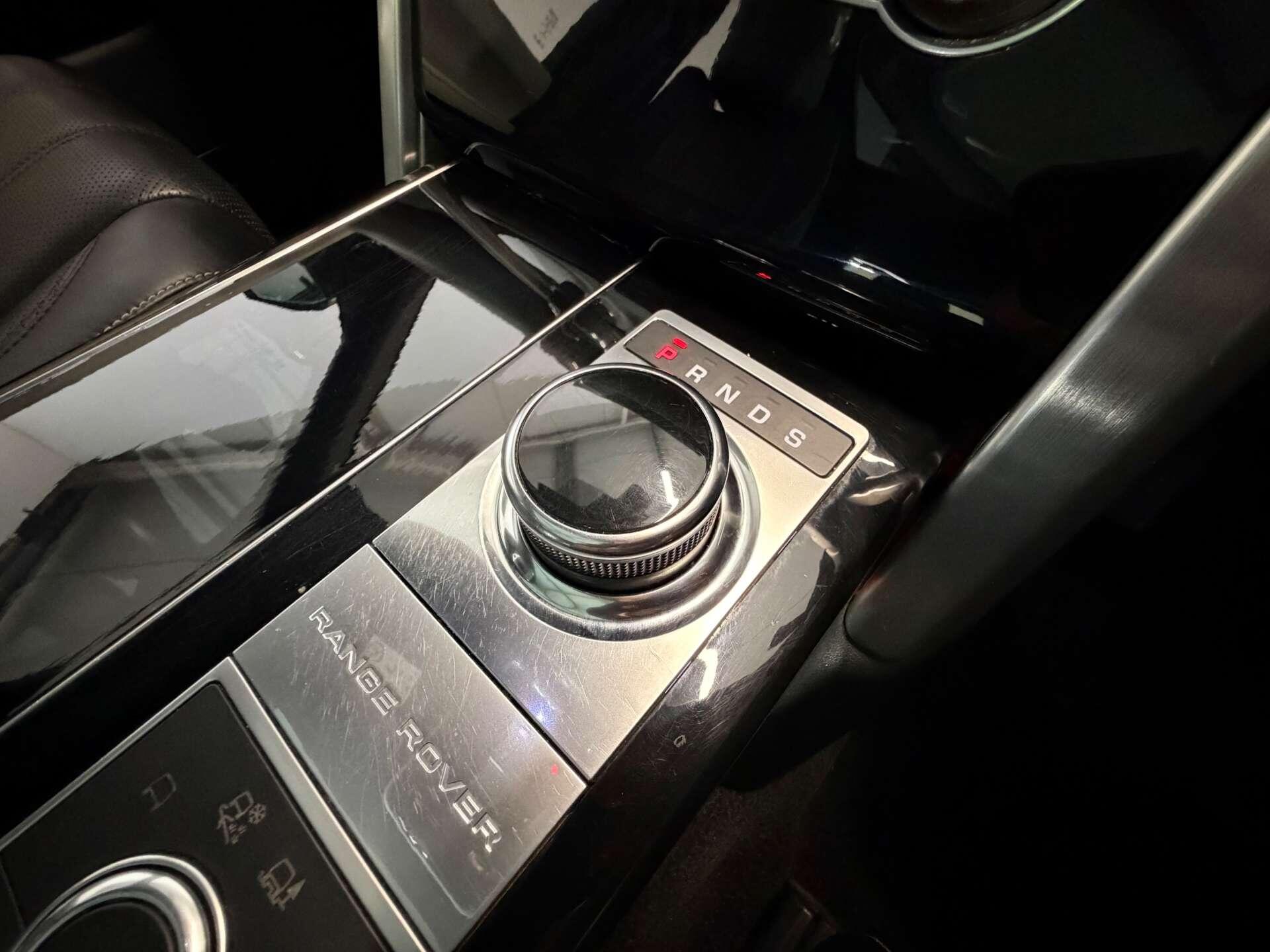Land Rover Range Rover view 41