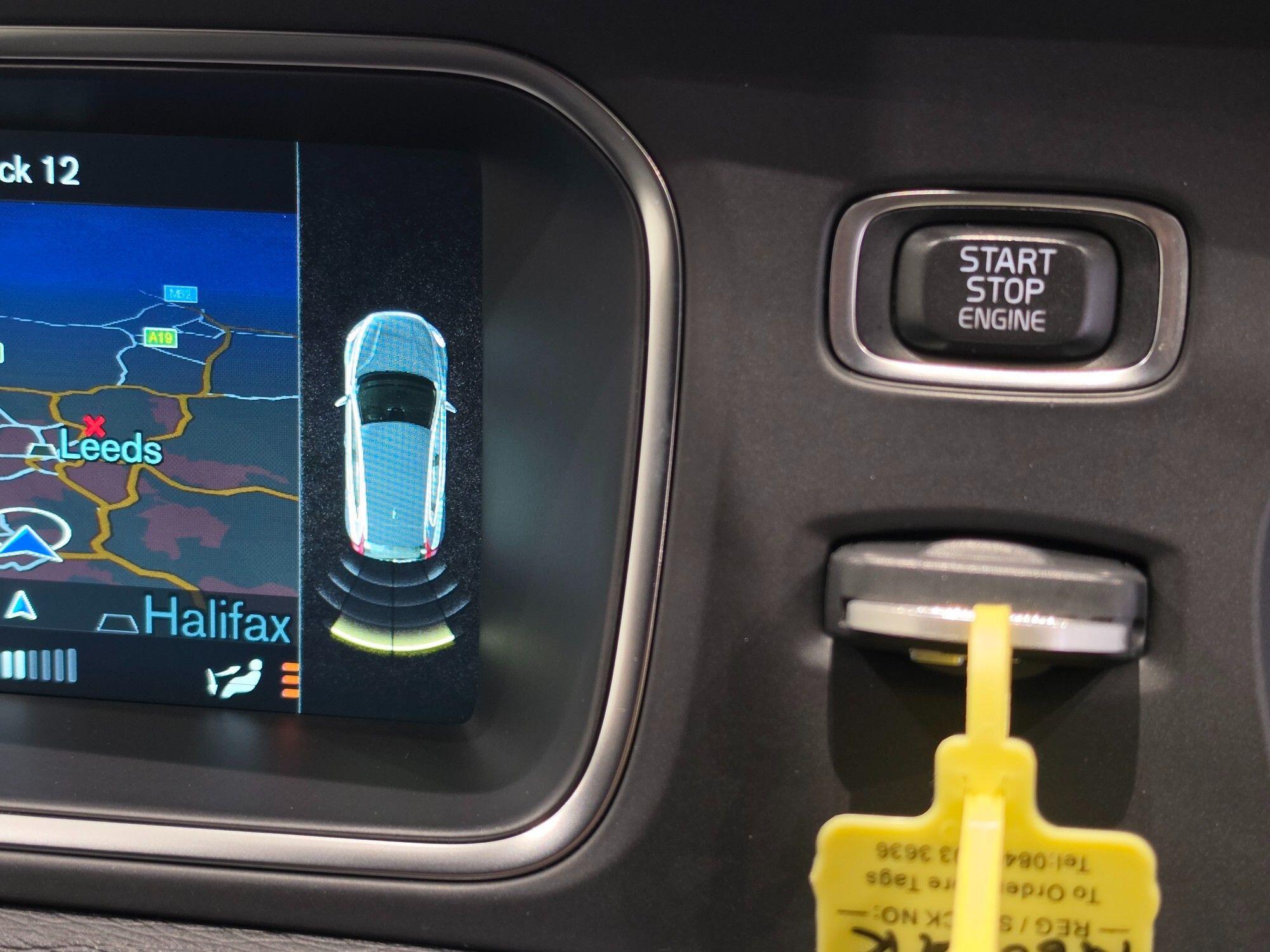 Volvo V40 view 29