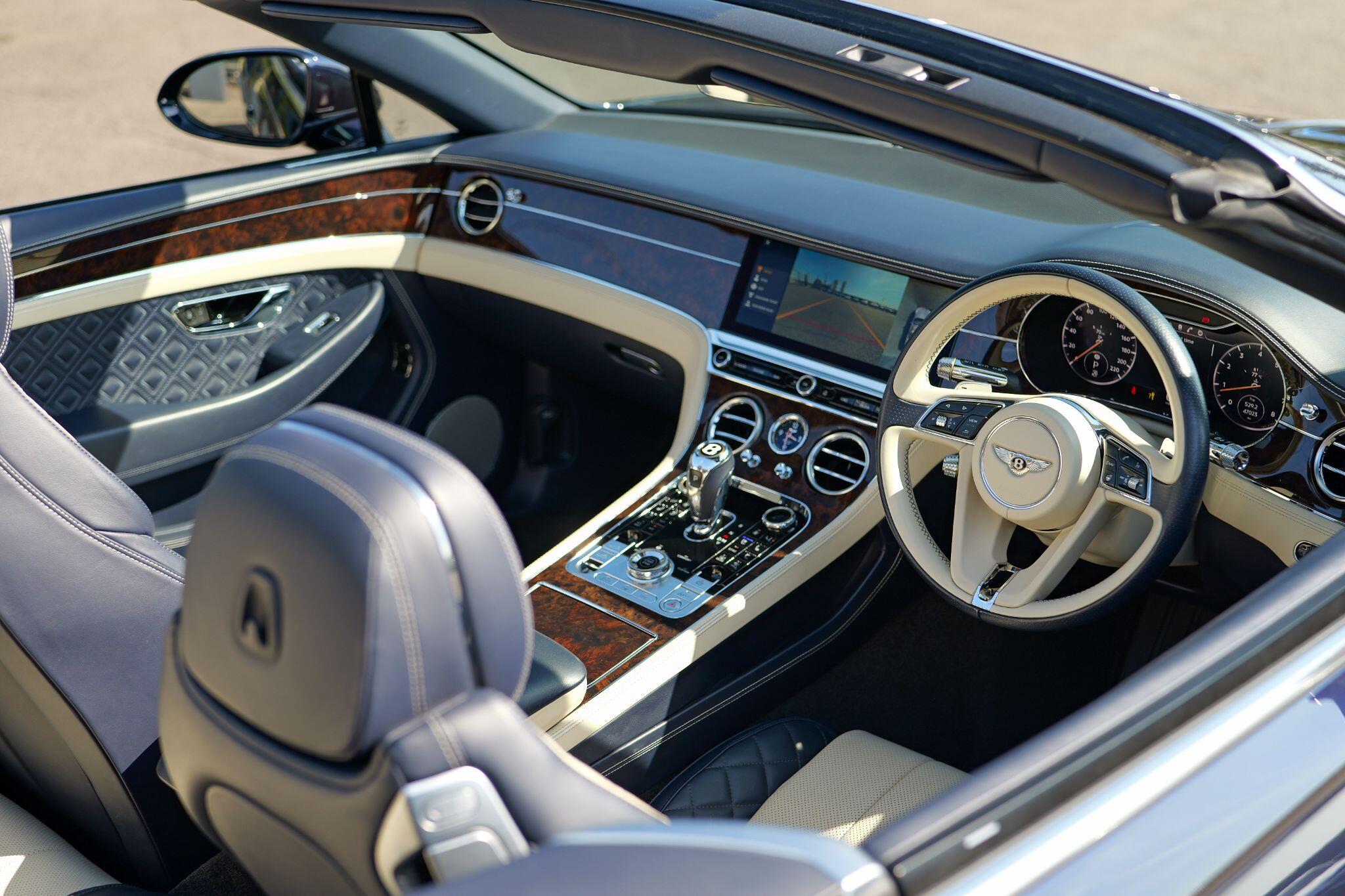 Bentley Continental view 12
