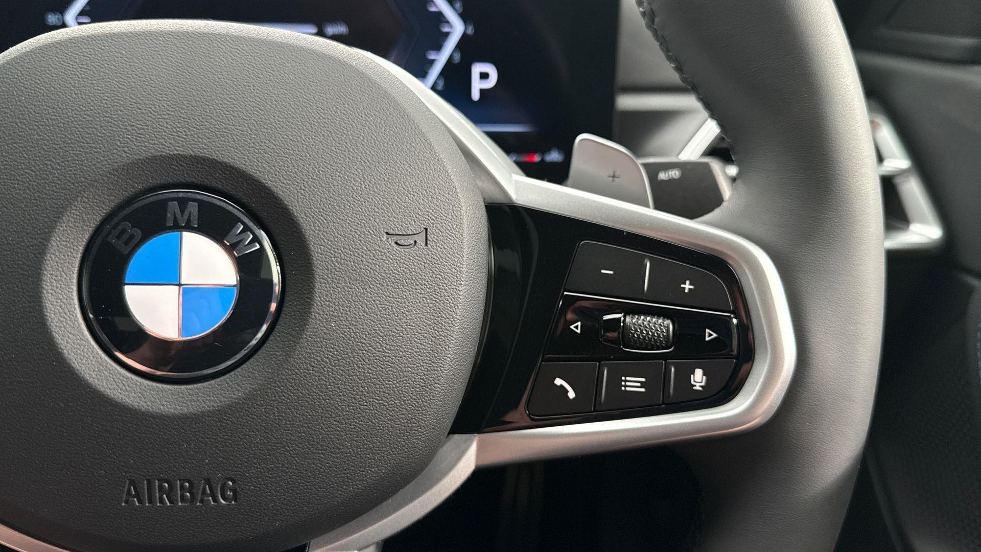 BMW 2 Series view 19