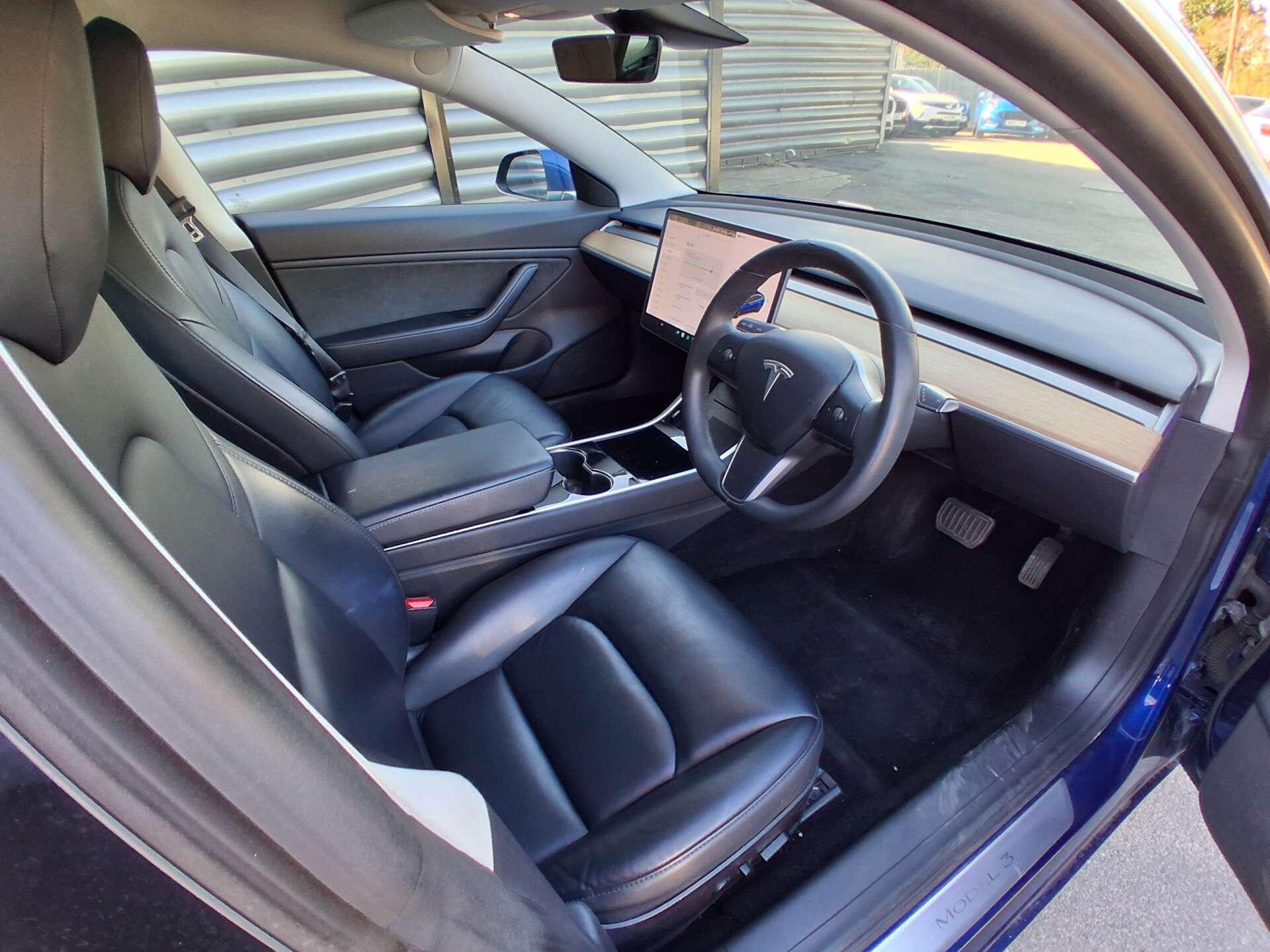 Tesla Model 3 view 18