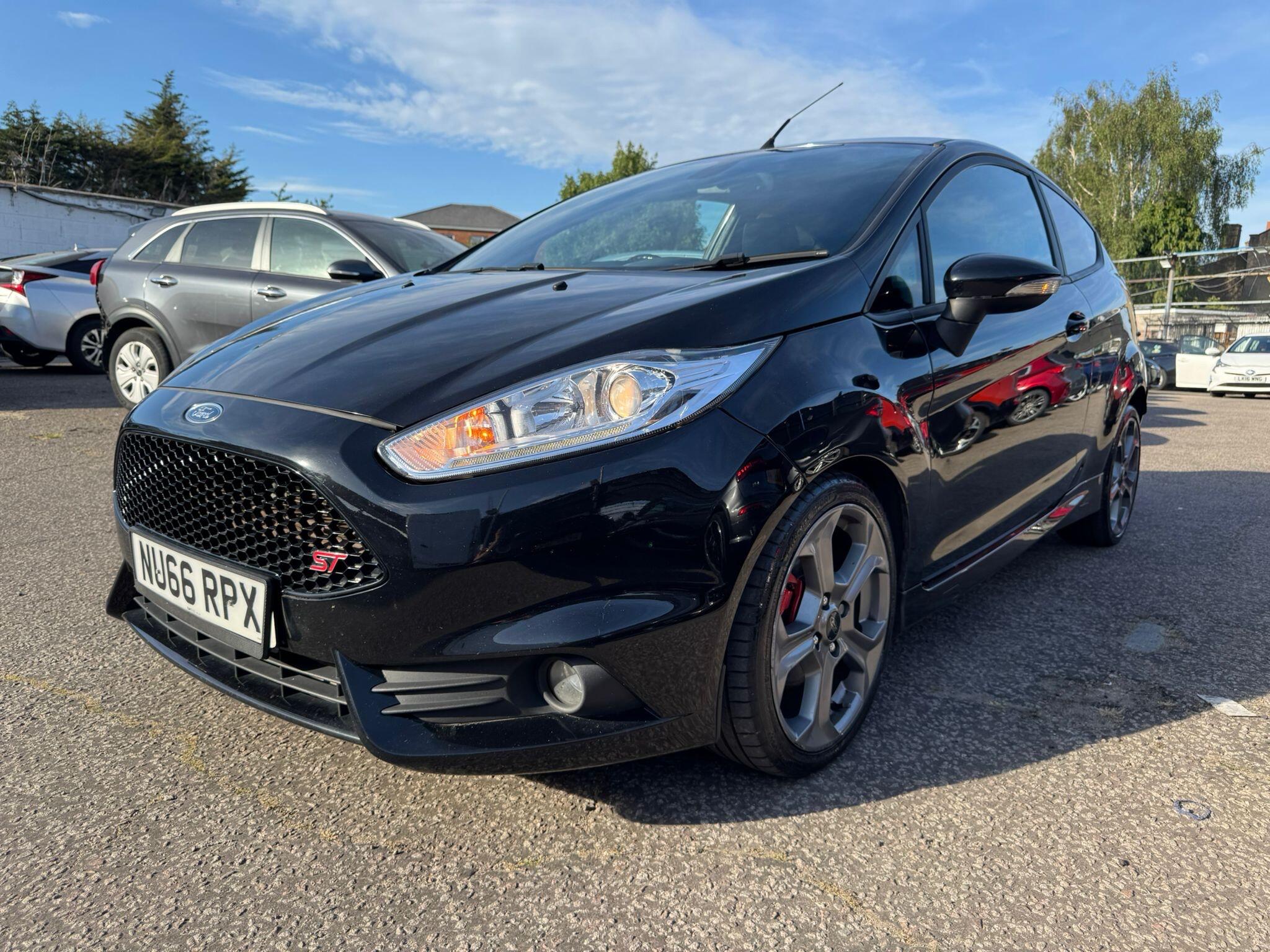 Ford Fiesta view 2