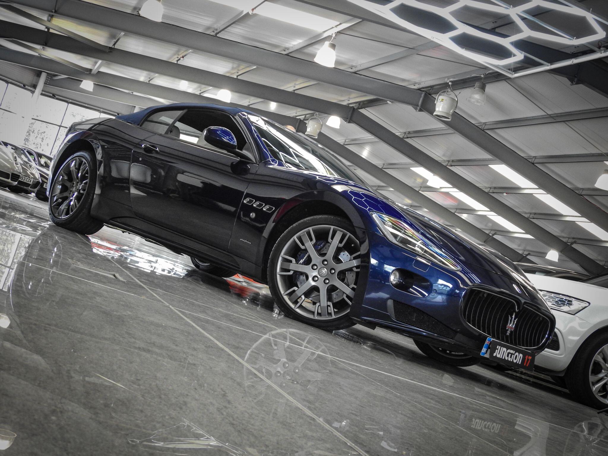 Maserati Grancabrio view 2