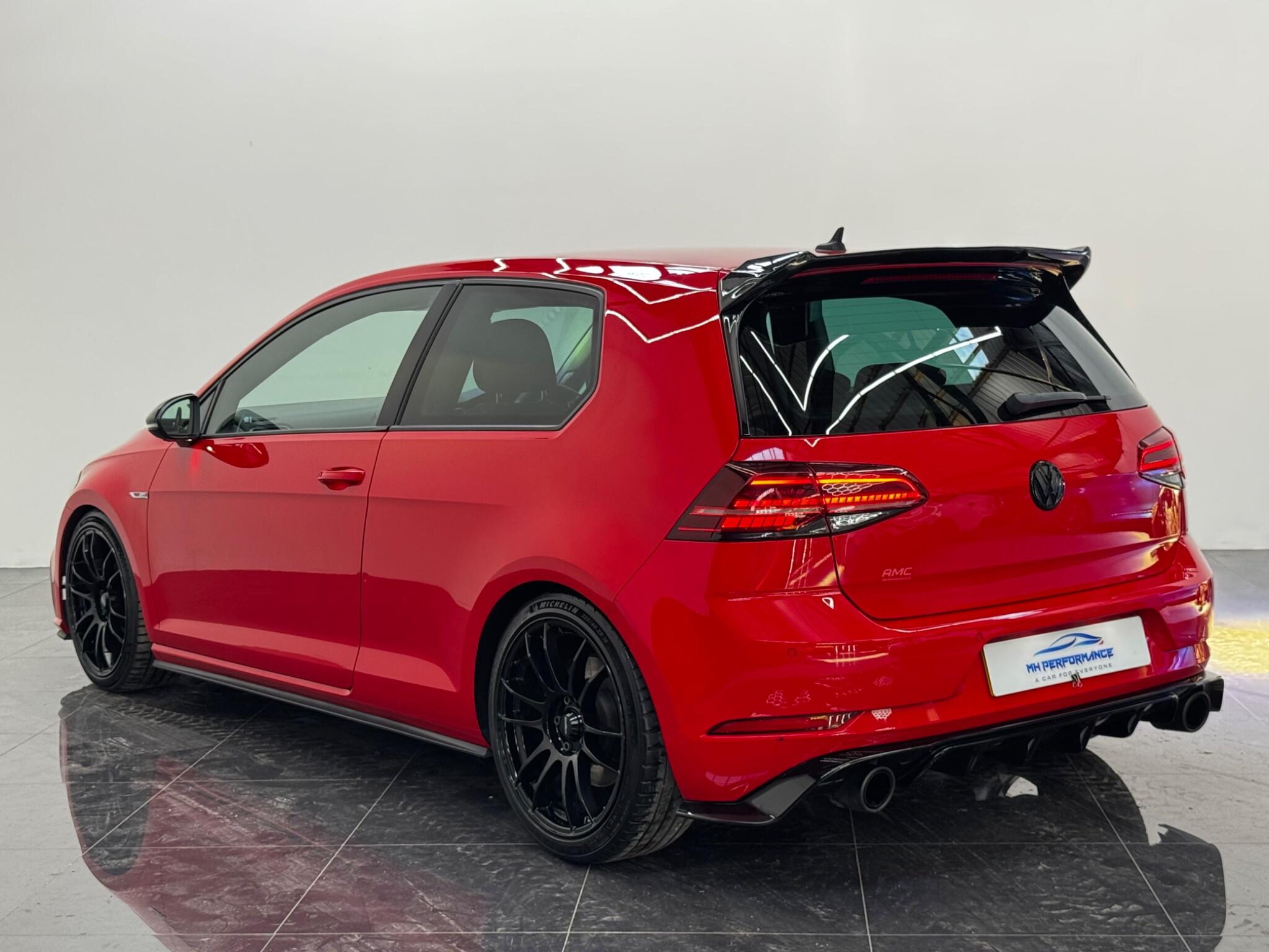 Volkswagen Golf view 6