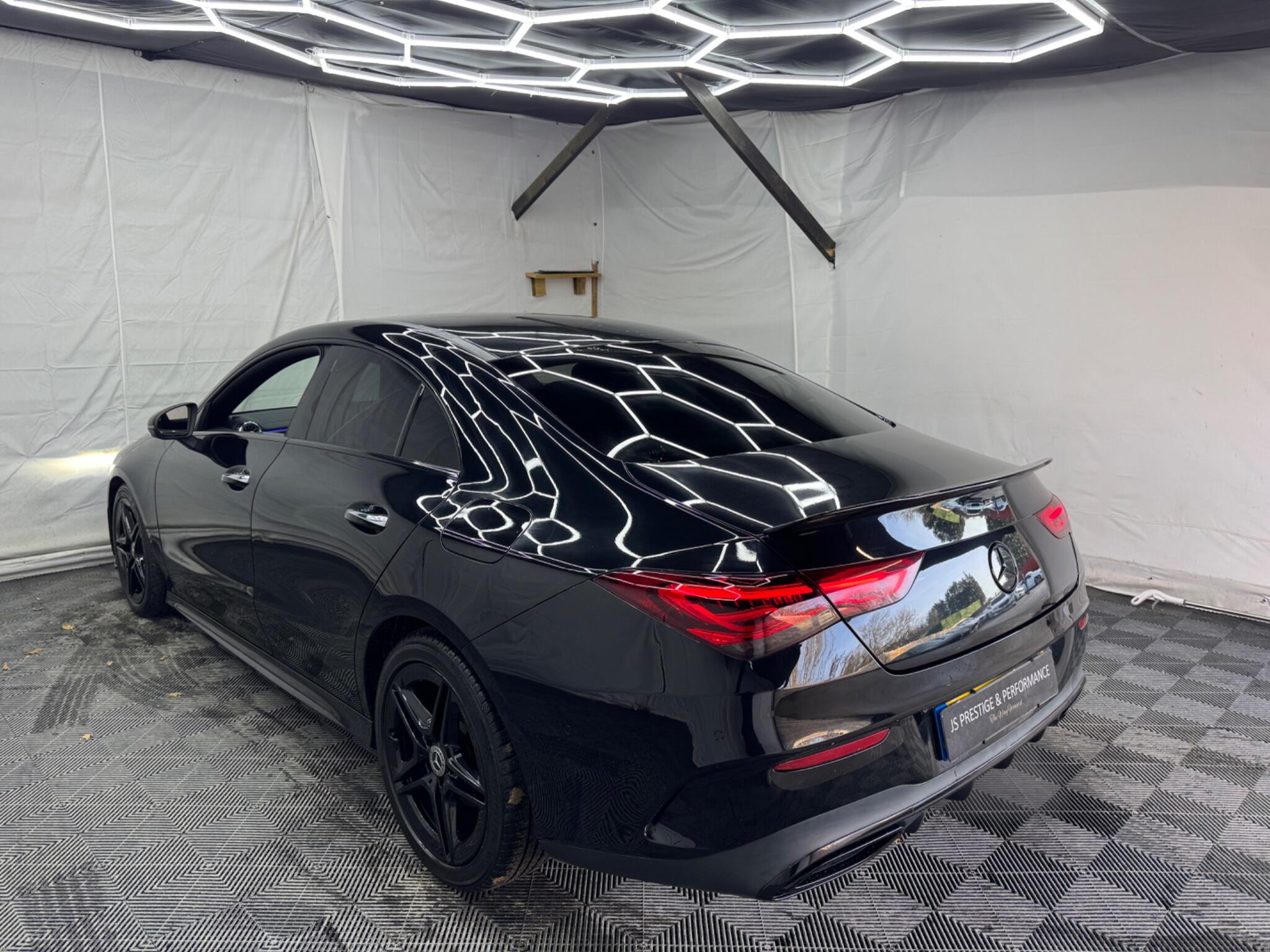 Mercedes-Benz Cla view 9