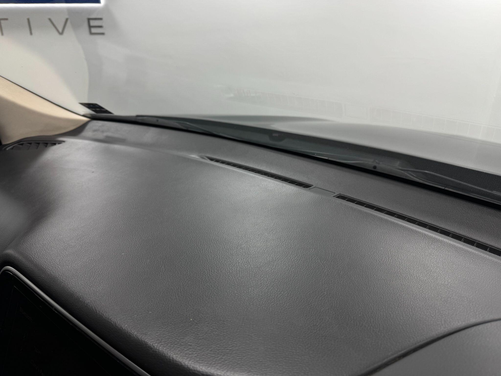 Mitsubishi Outlander view 35