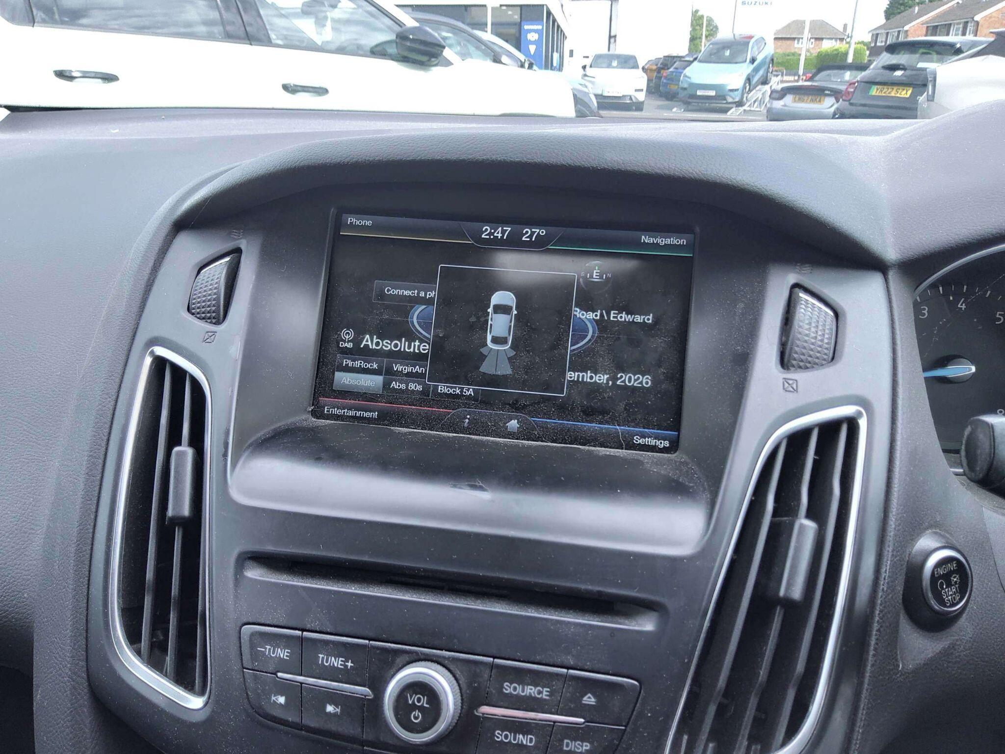 Ford Focus view 7