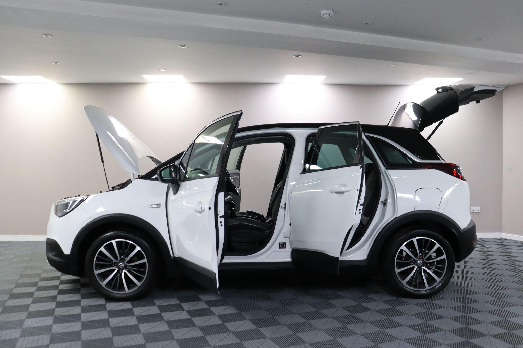 Vauxhall Crossland X view 6