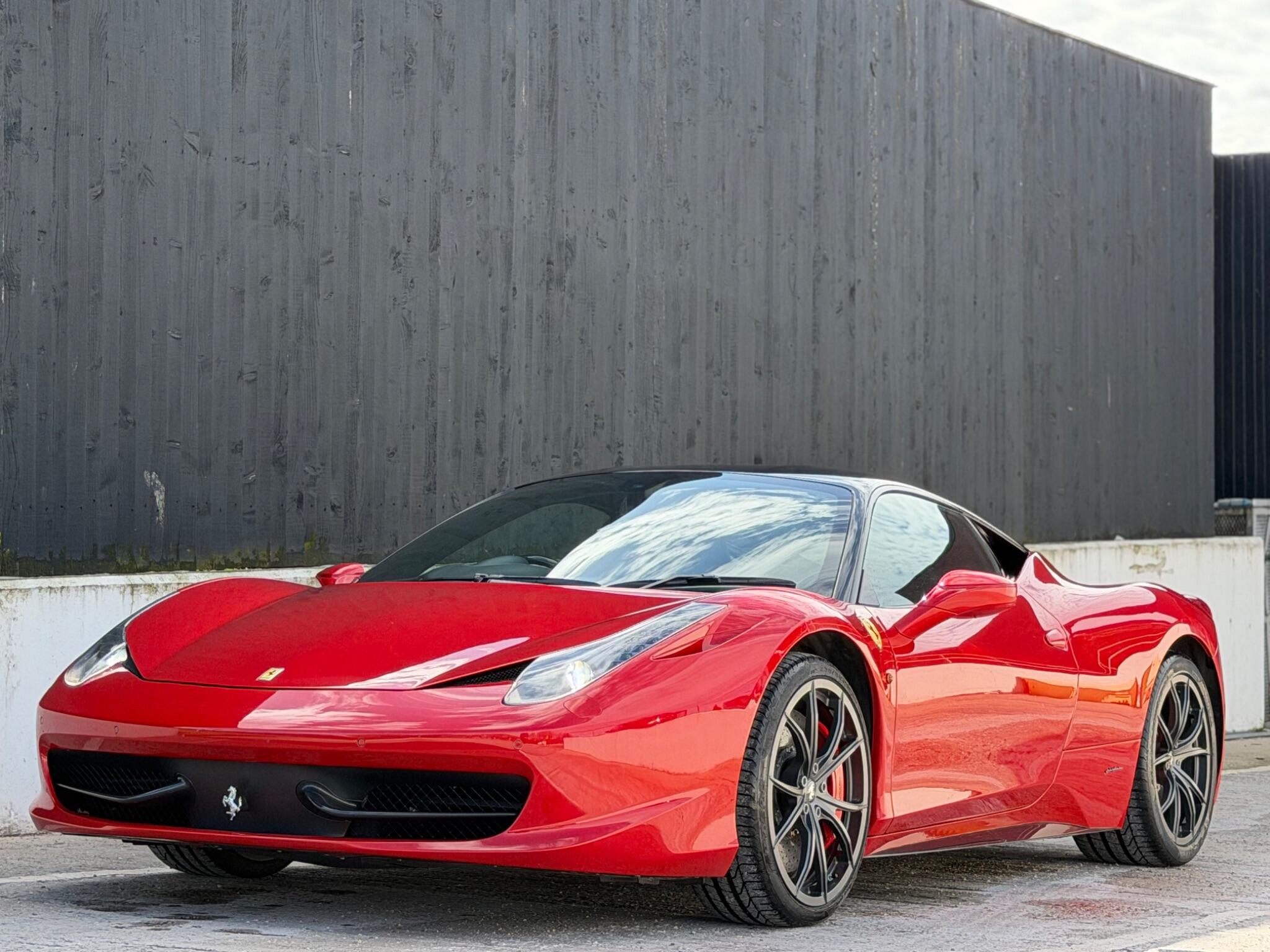Ferrari 458 view 11
