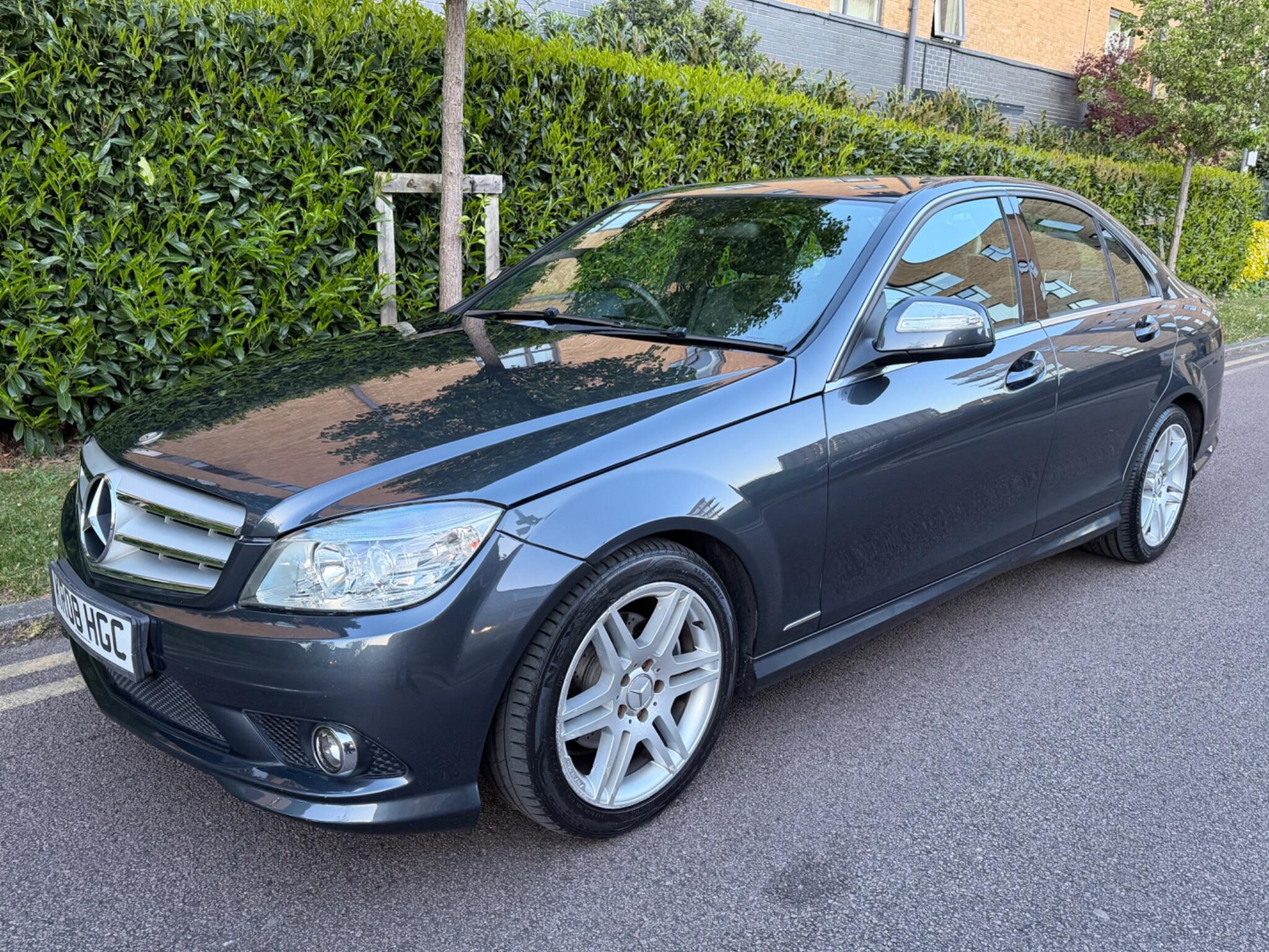 Mercedes-Benz C-Class view 6