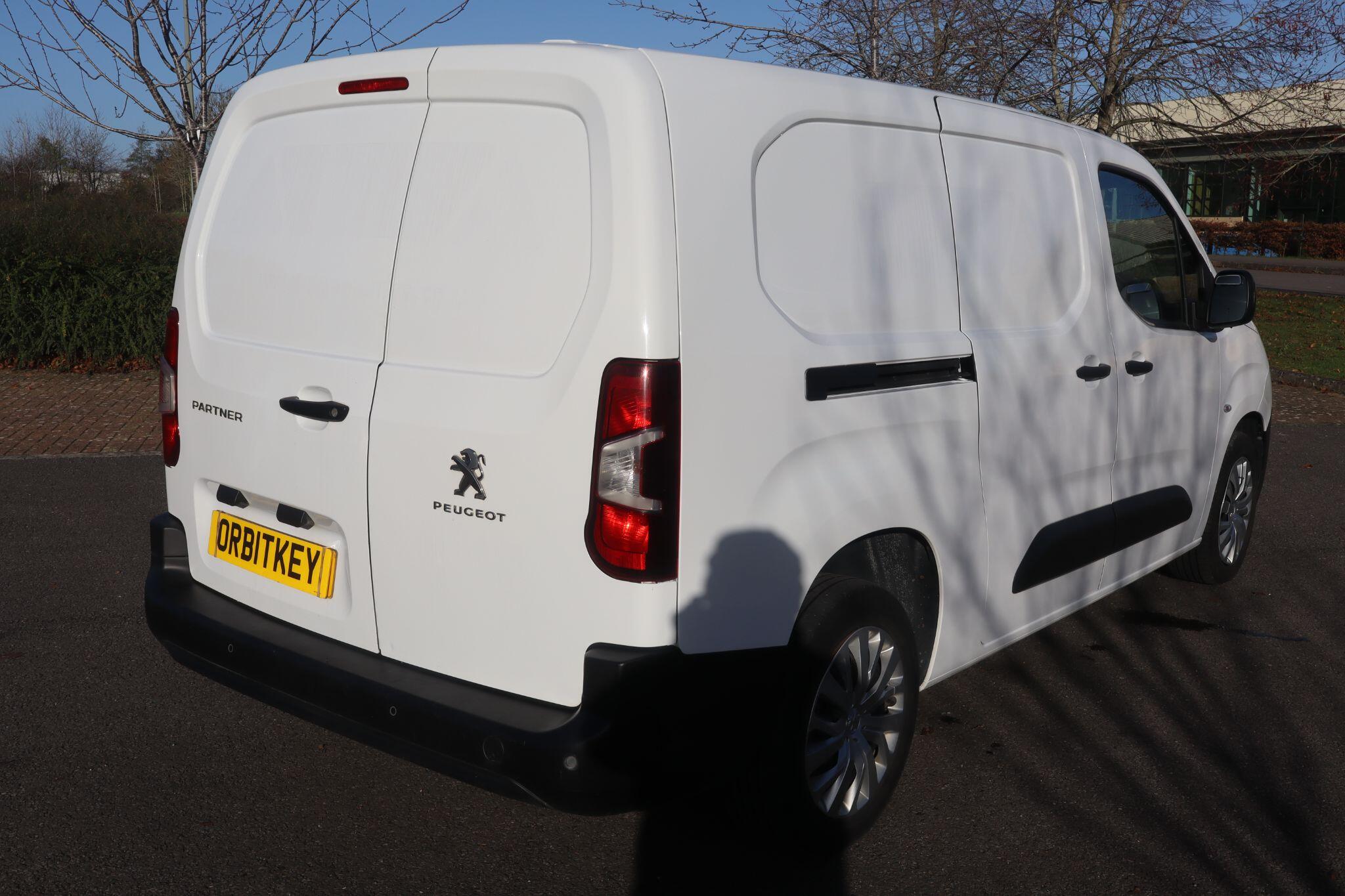 van-images