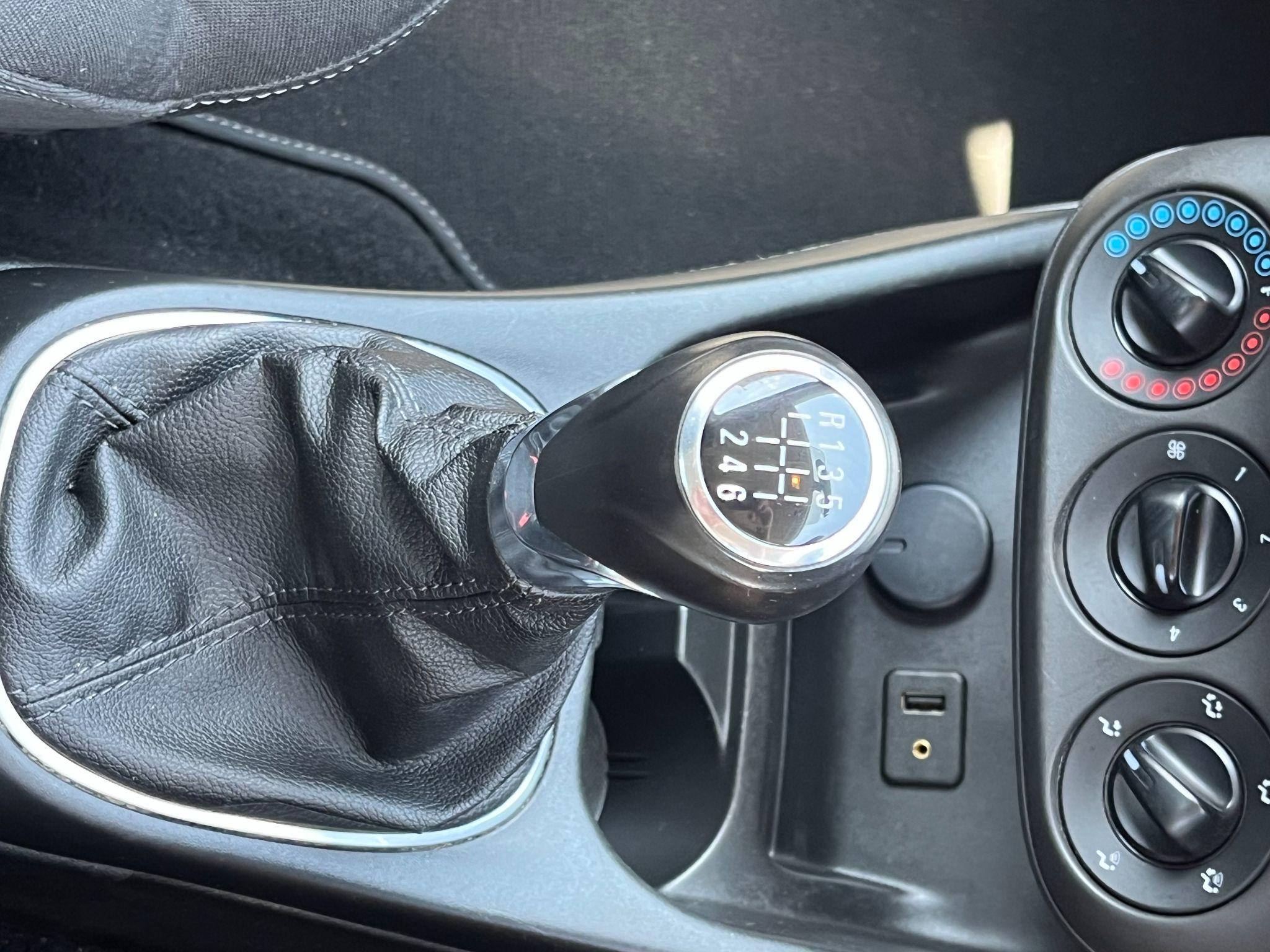 Vauxhall Corsa view 25