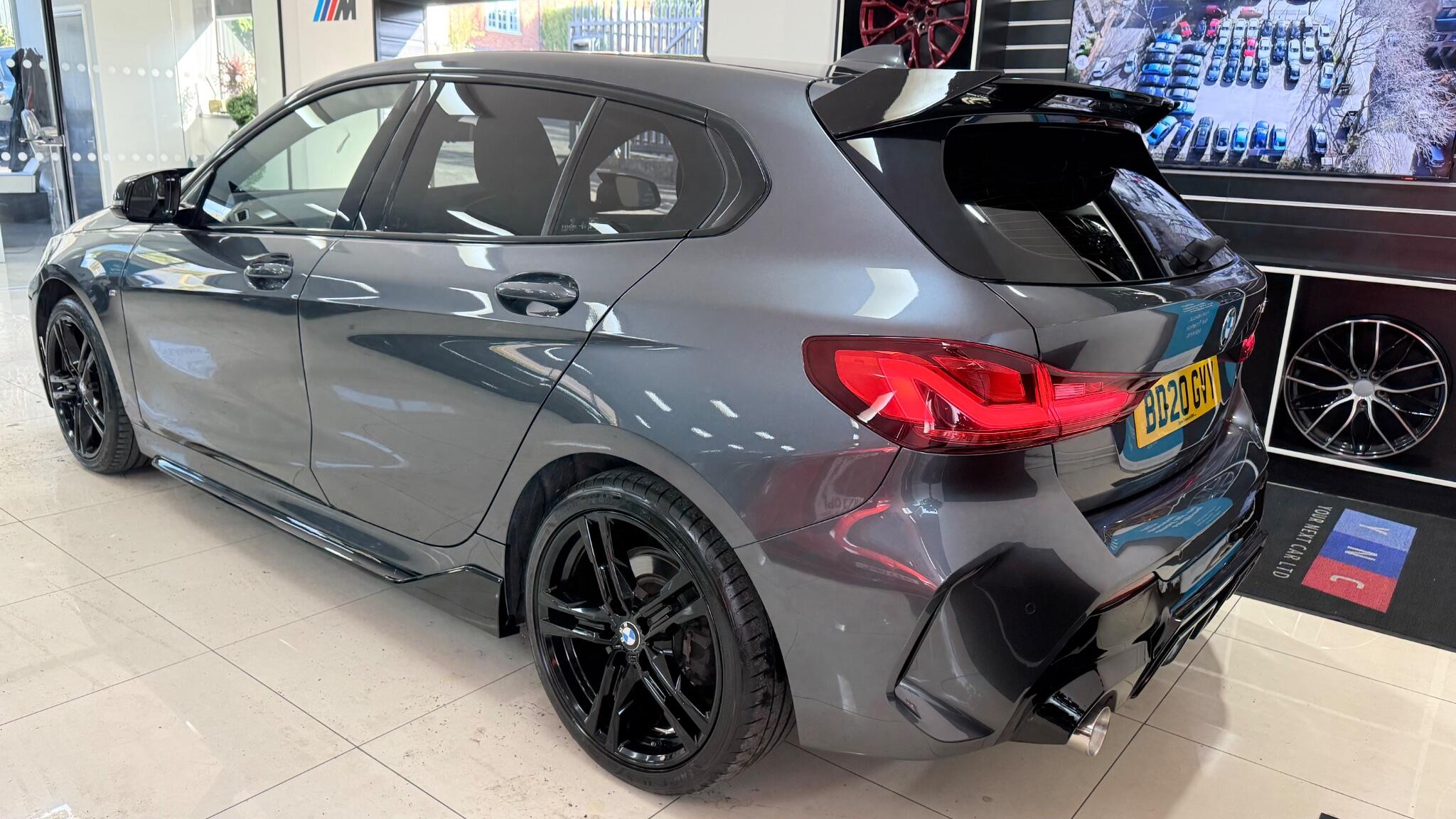 BMW 1 Series view 37