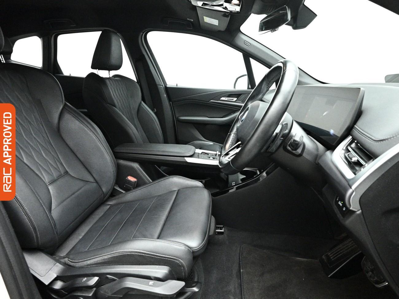 BMW 2 Series view 12