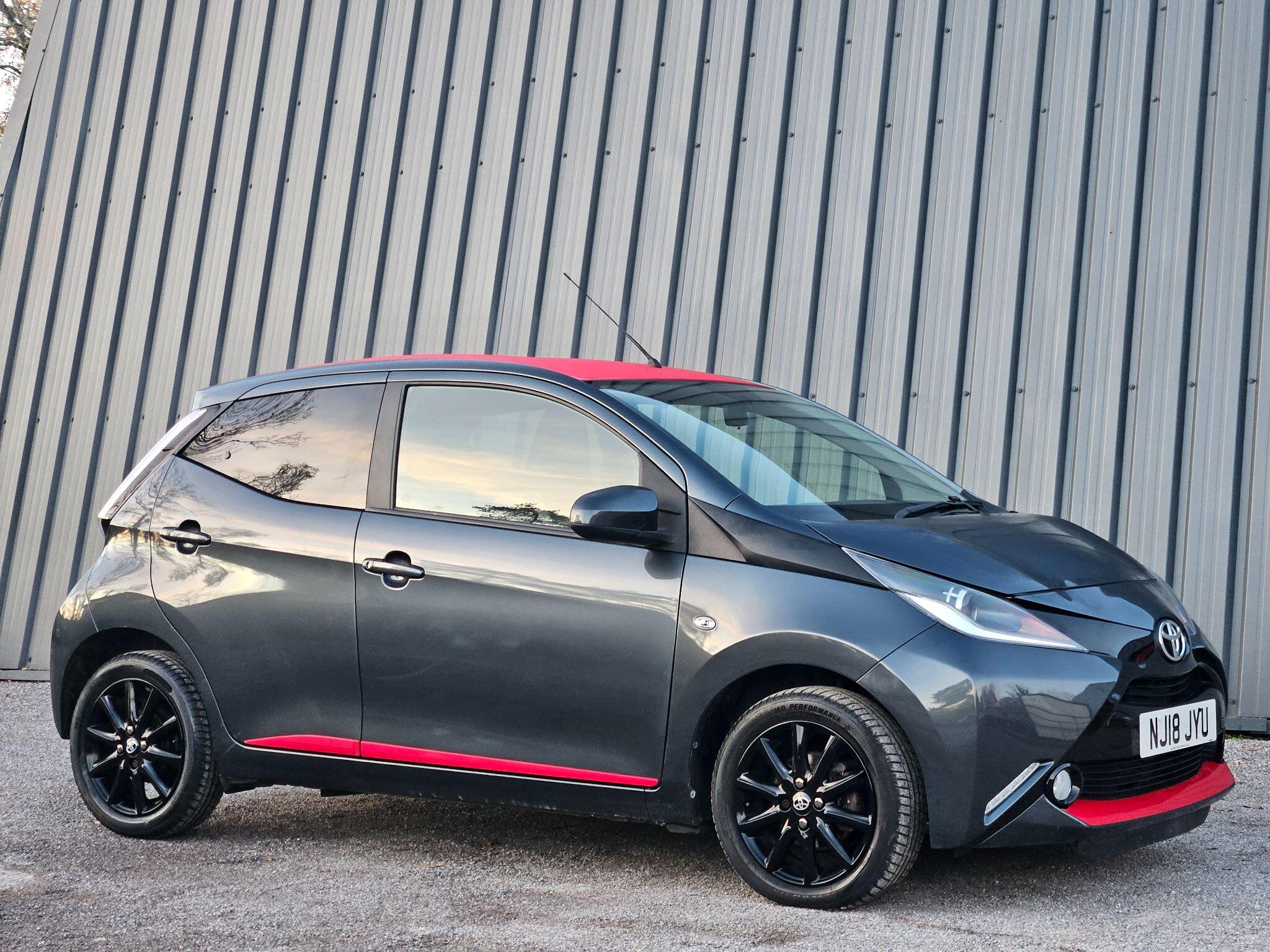 2018 Toyota AYGO 1.0 VVT-i x-press Euro 6 5dr • 14,600 miles image 7