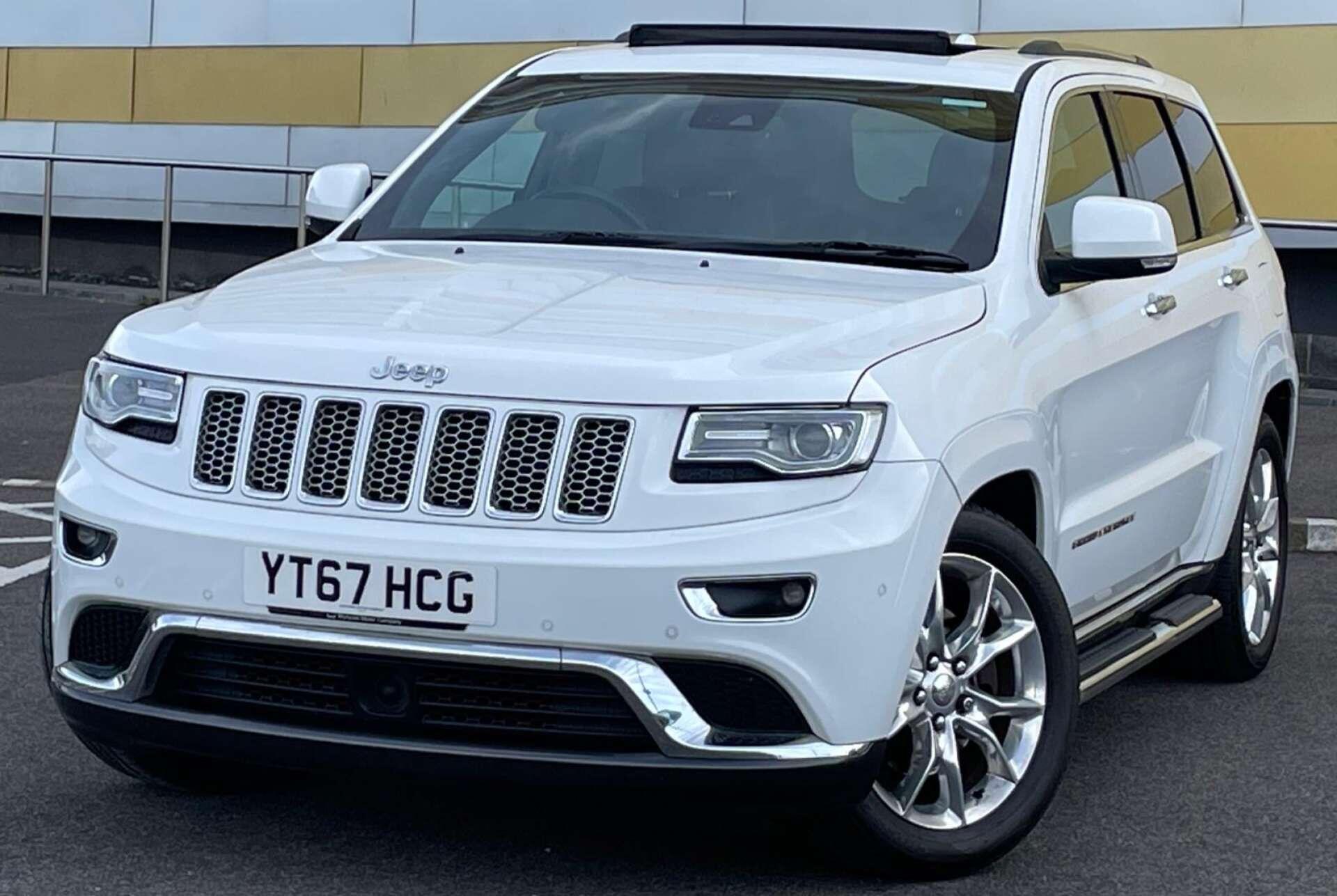Jeep Grand Cherokee view 23