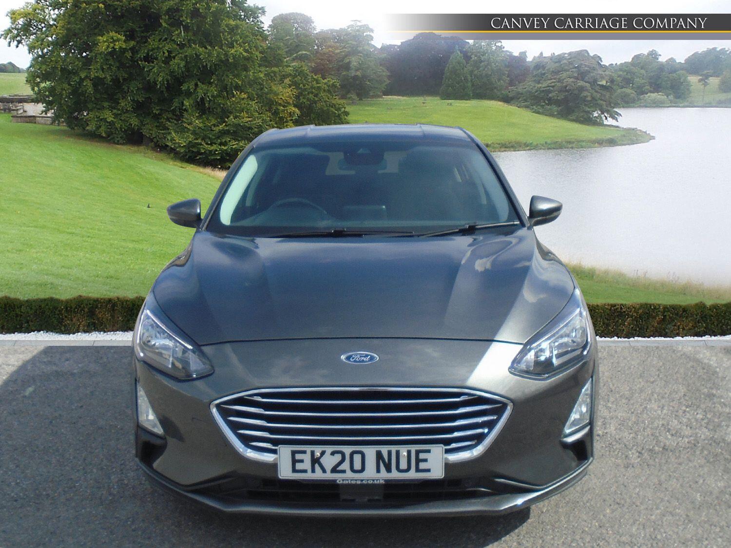 Ford Focus view 7