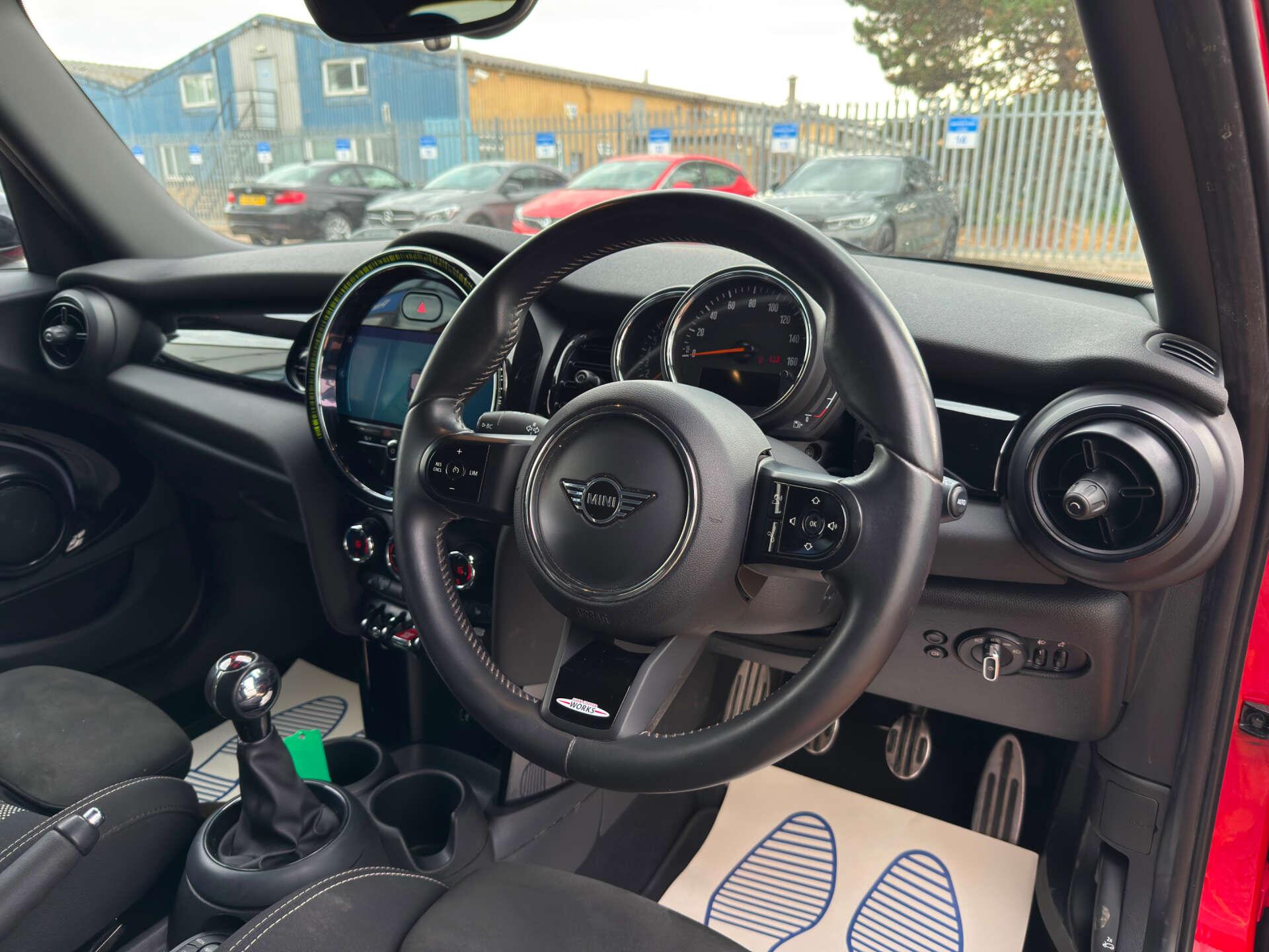 Mini Cooper view 22