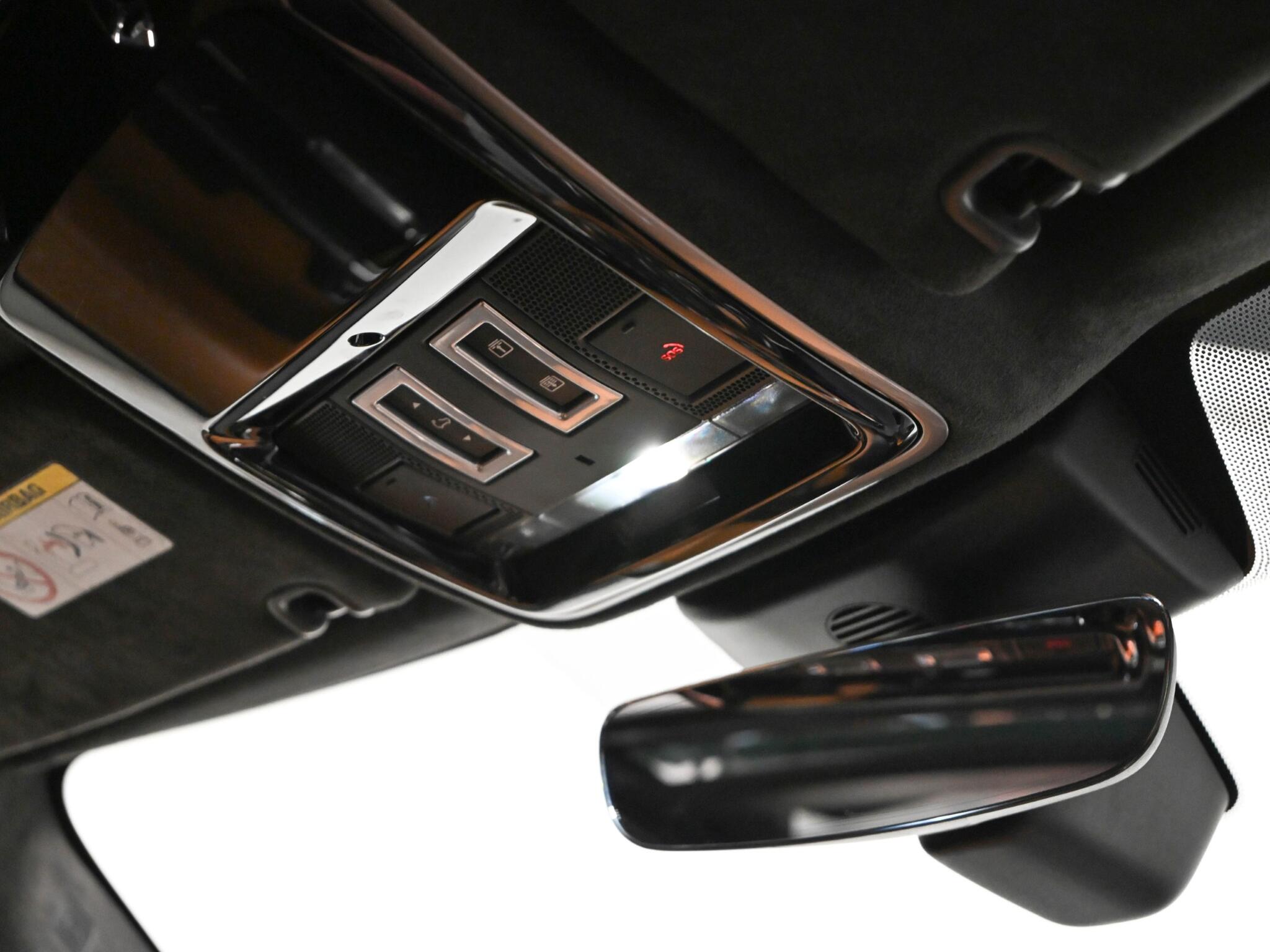Land Rover Range Rover Sport view 17