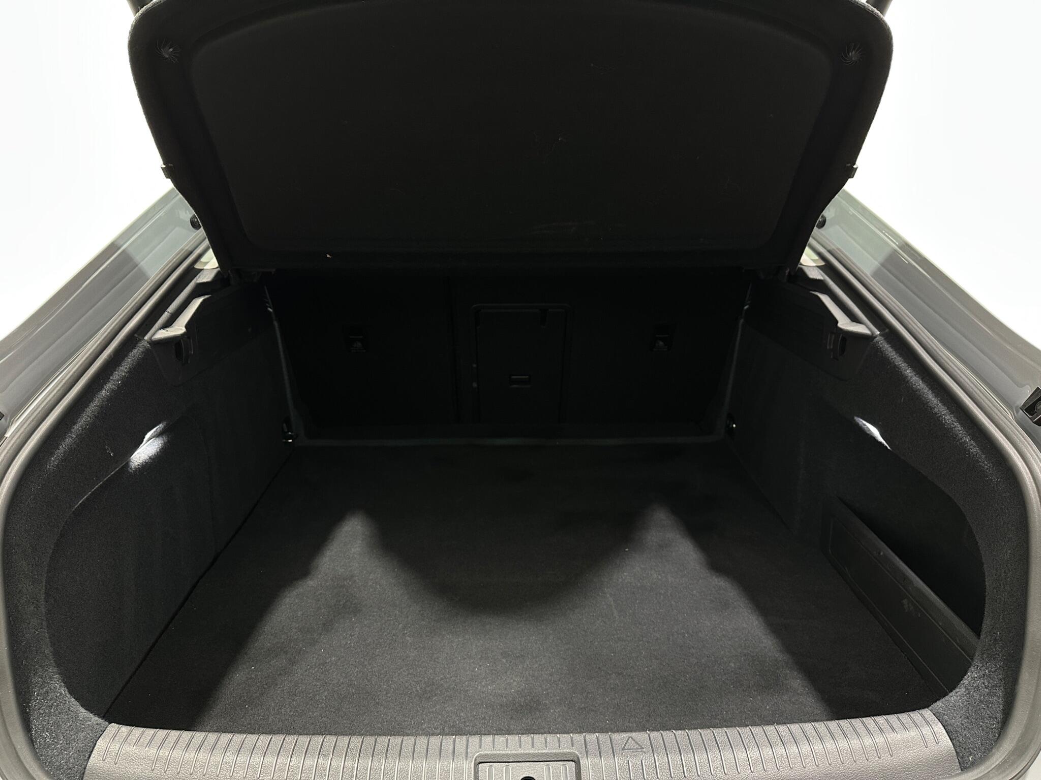 Volkswagen Arteon view 48