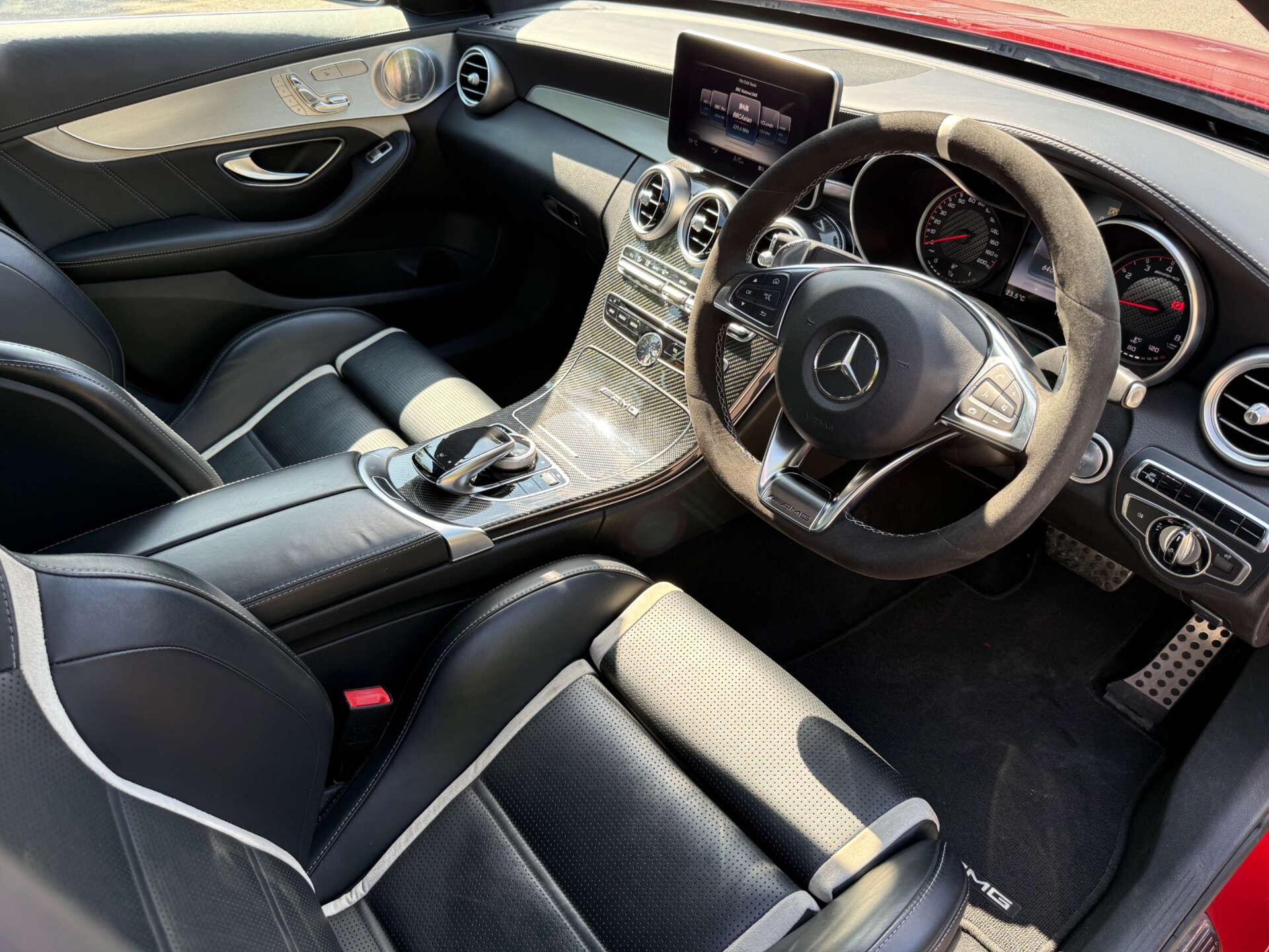 Mercedes-Benz C-Class view 17