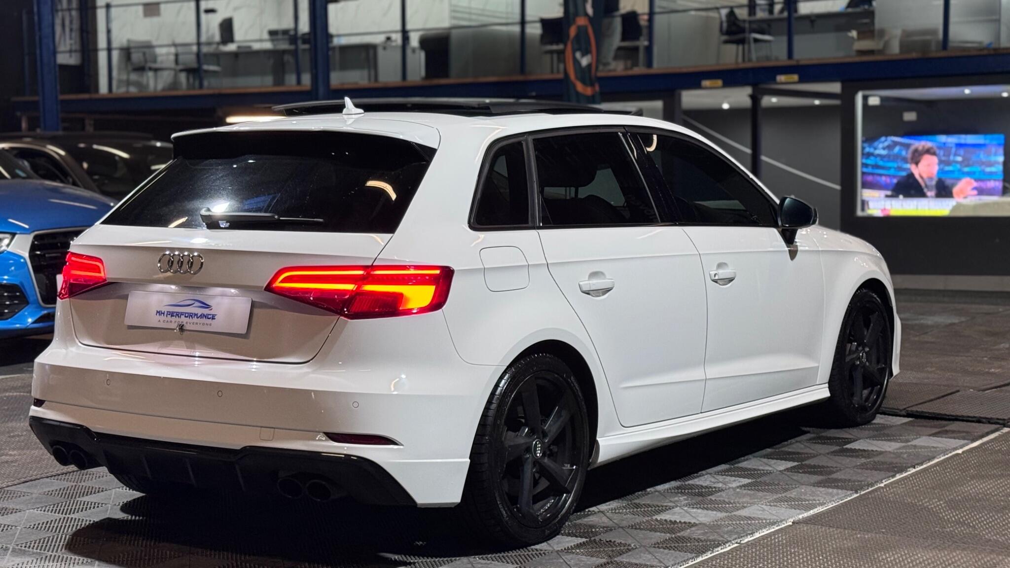 Audi S3 view 8
