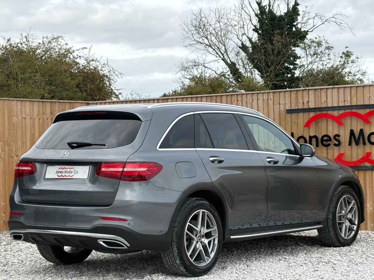 Mercedes-Benz GLC view 6