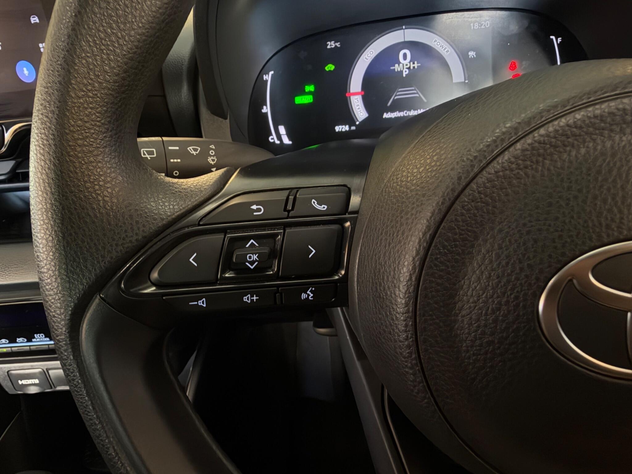 Toyota Yaris view 26