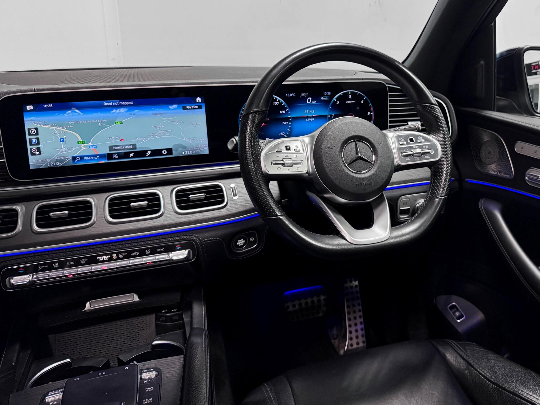 Mercedes-Benz GLE view 19