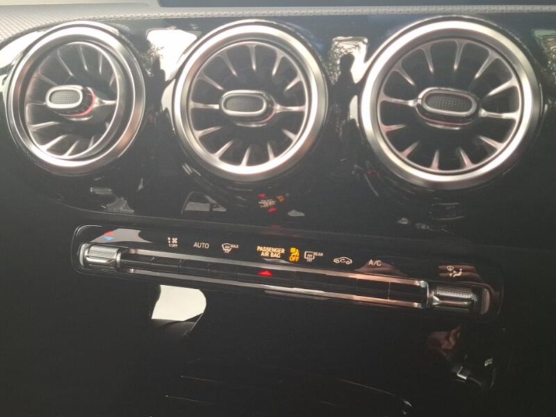 Mercedes-Benz A-Class view 16