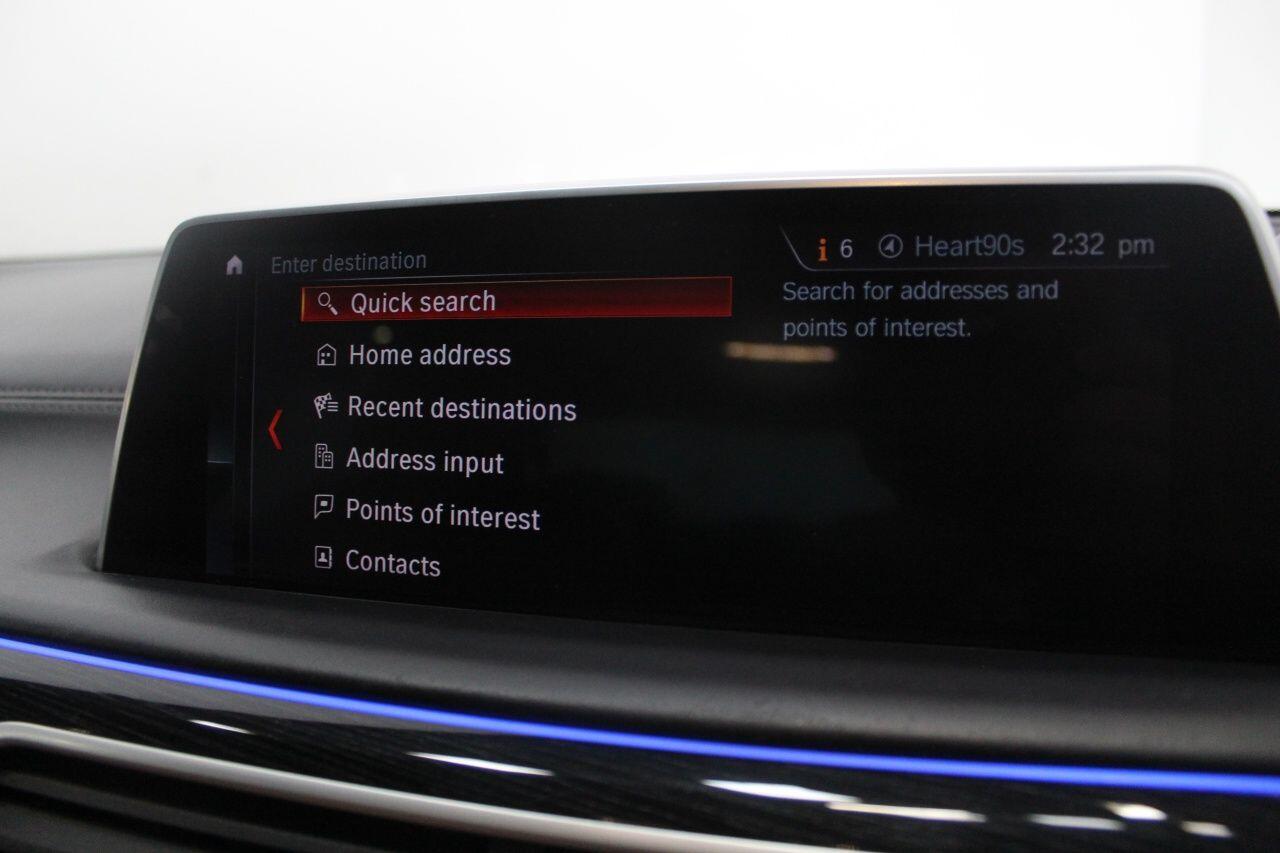 BMW 7 Series view 45