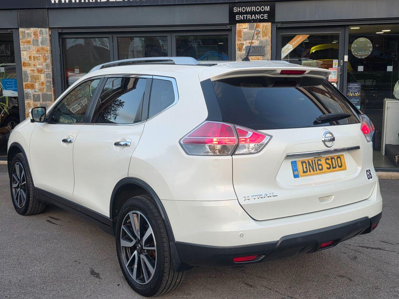 Nissan X-Trail view 24