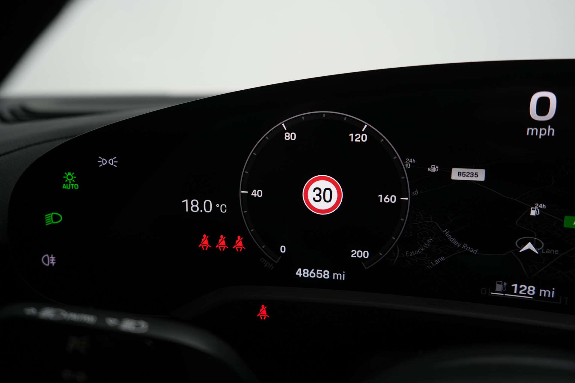 Porsche Taycan view 43