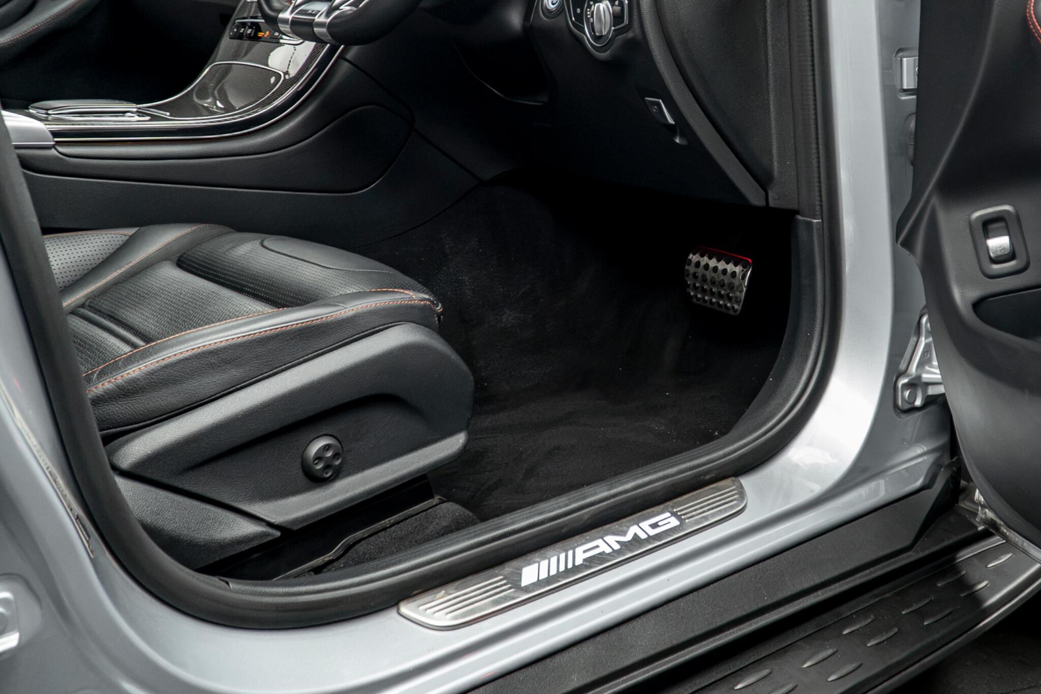 Mercedes-Benz GLC view 25