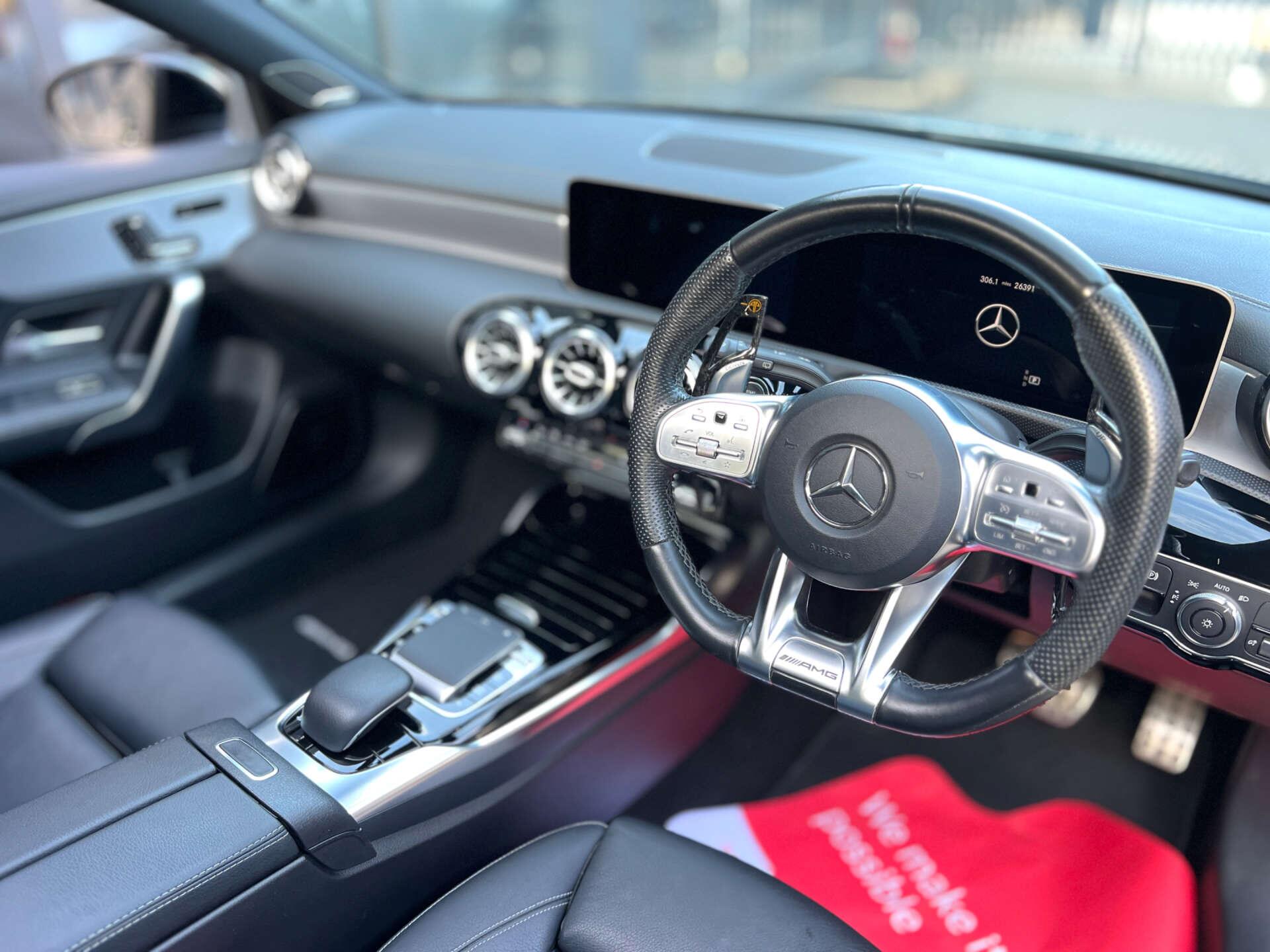 Mercedes-Benz A Class view 32